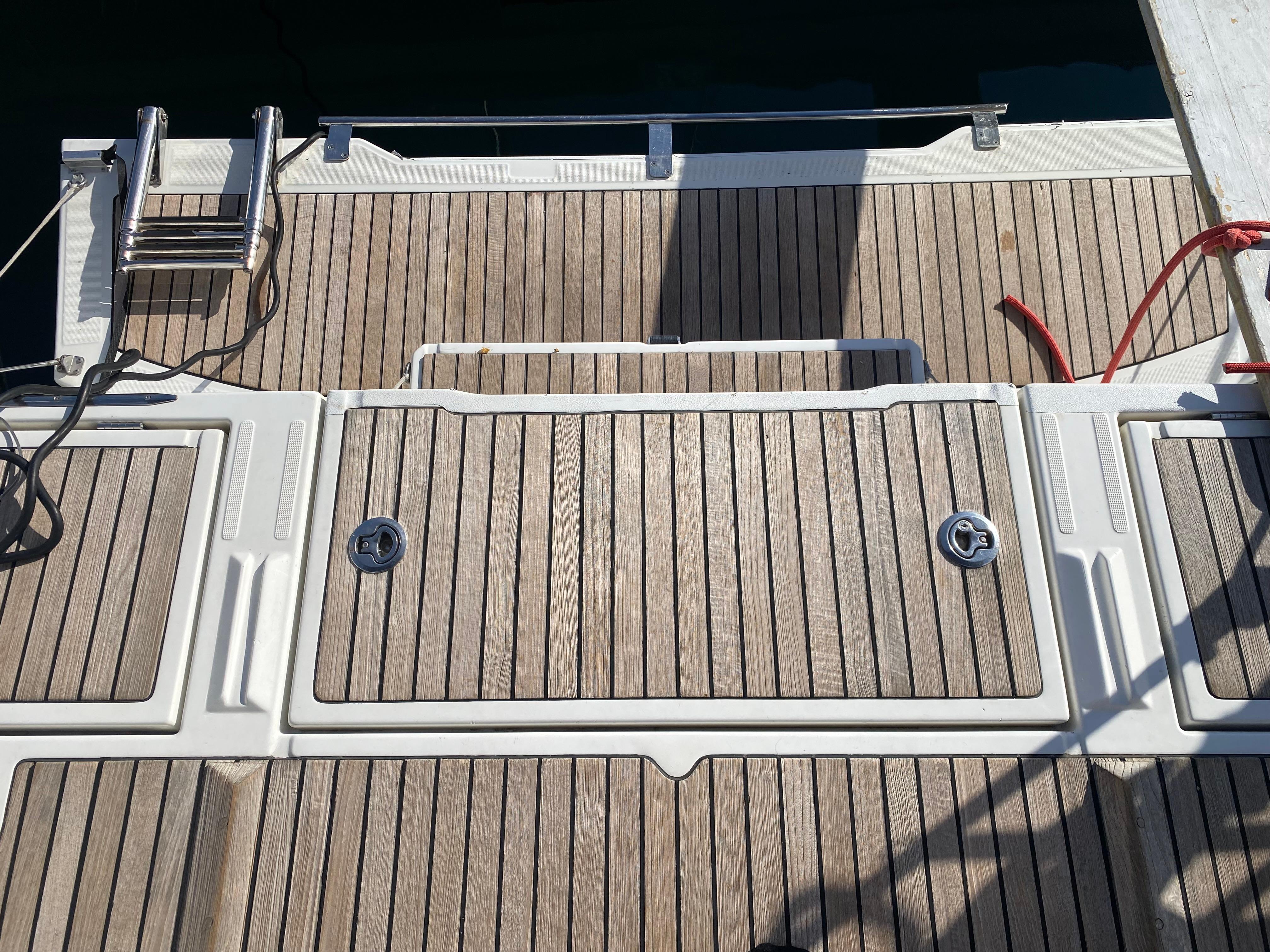 Yacht Photos Pics
