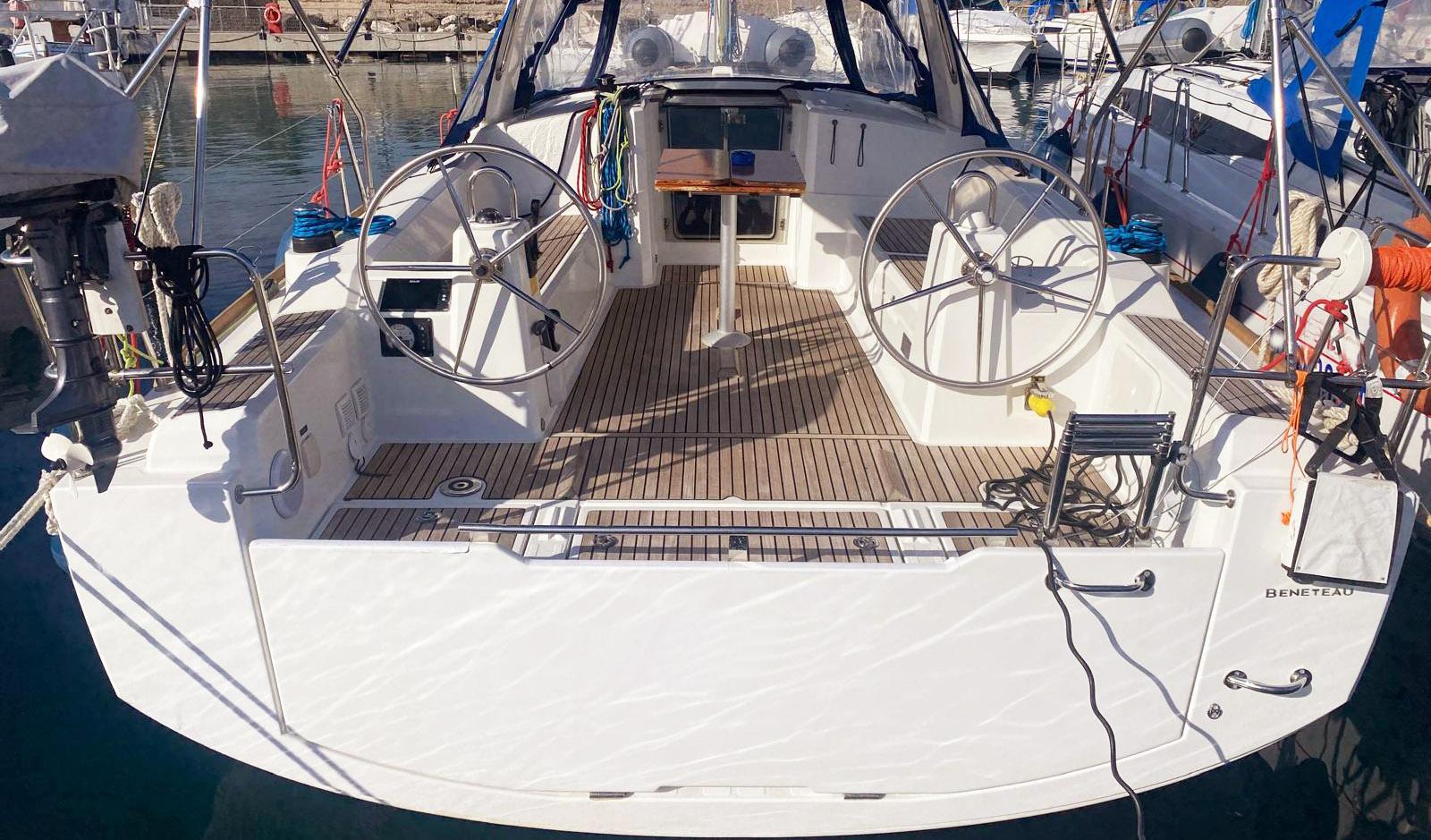 Yacht Photos Pics