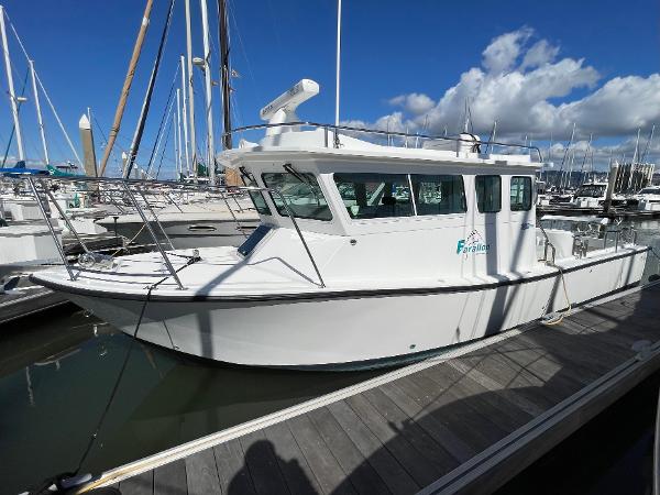 2016 Farallon 3200 Explorer