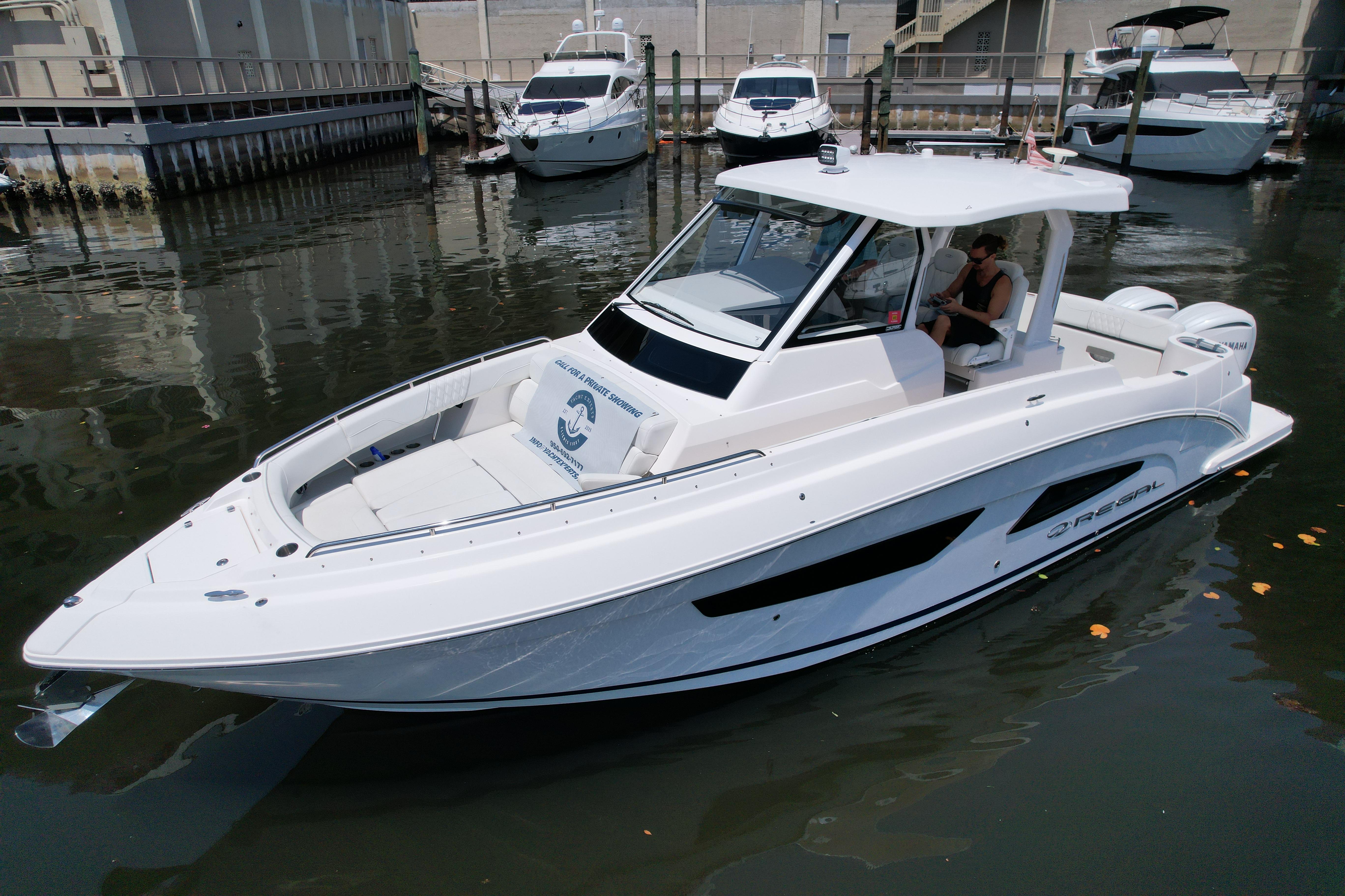 2023-regal-33-sav-power-9784539-20250530113706383-1_XLARGE