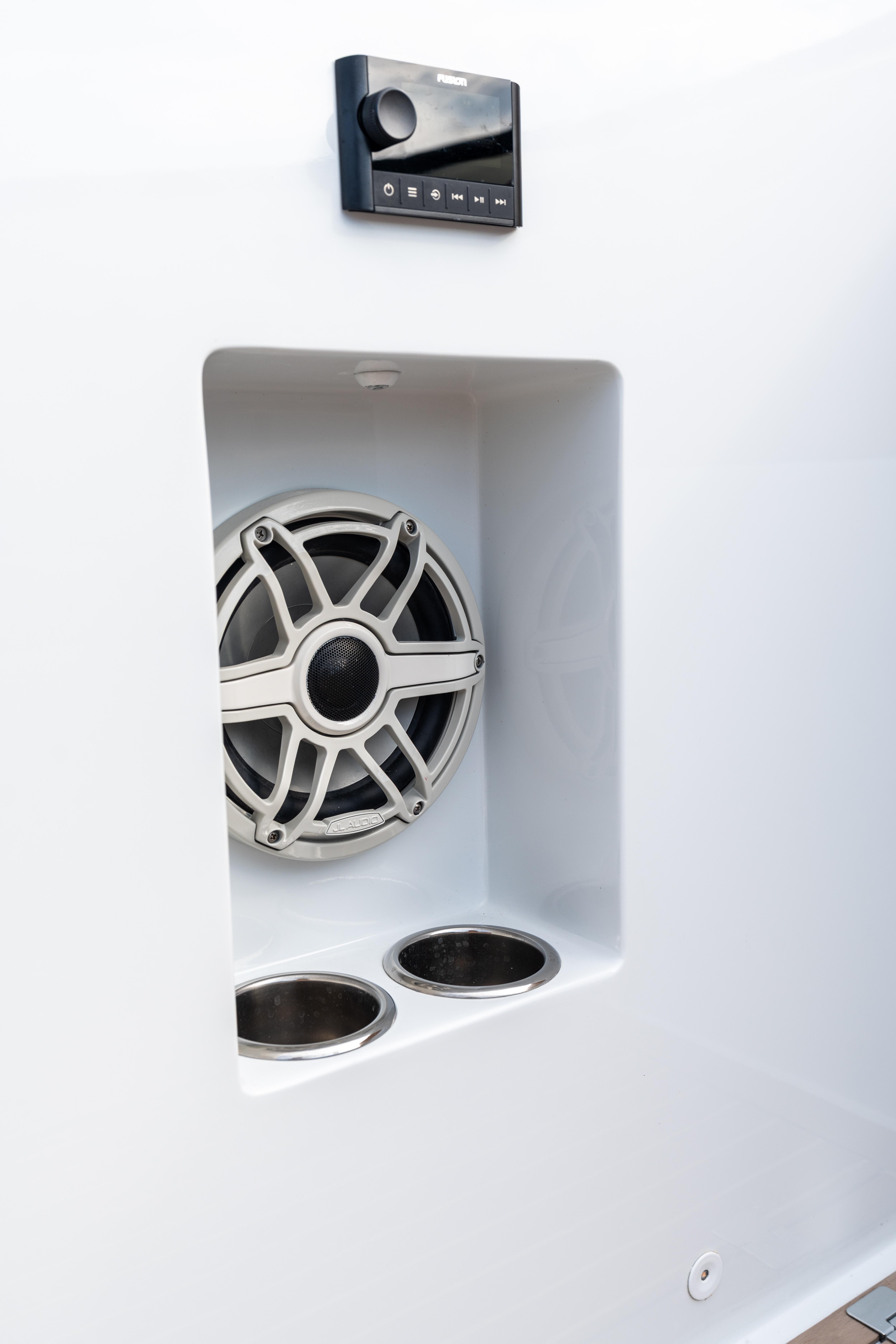 VanDutch-32 2023-R01 FL-US-9644541 | Thumbnail