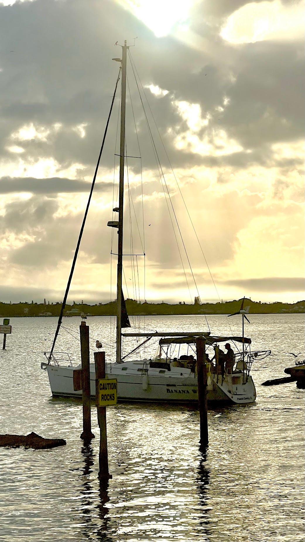 34' Beneteau, Listing Number 100917296, - Photo No. 4