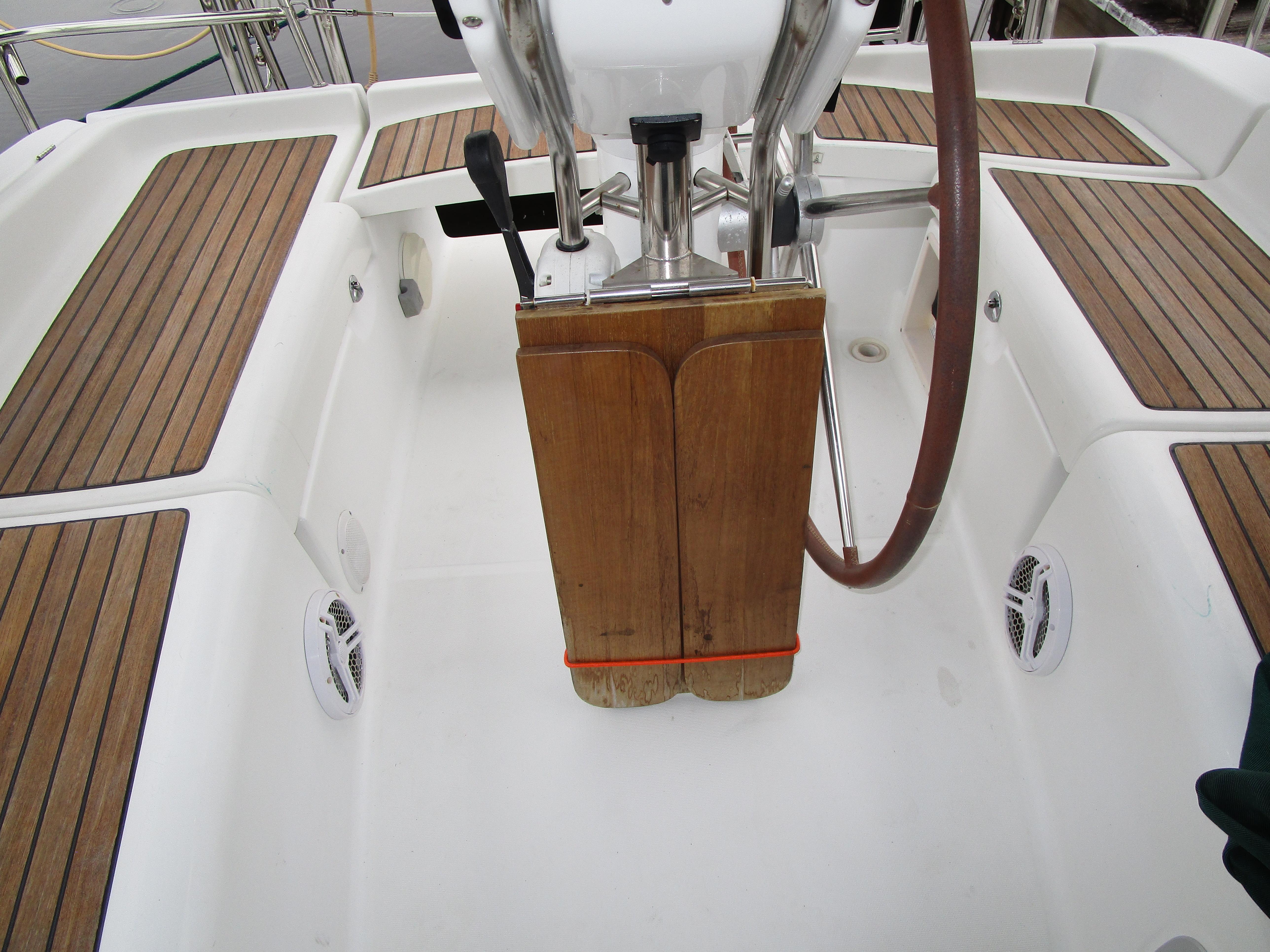 34' Beneteau, Listing Number 100917296, - Photo No. 21