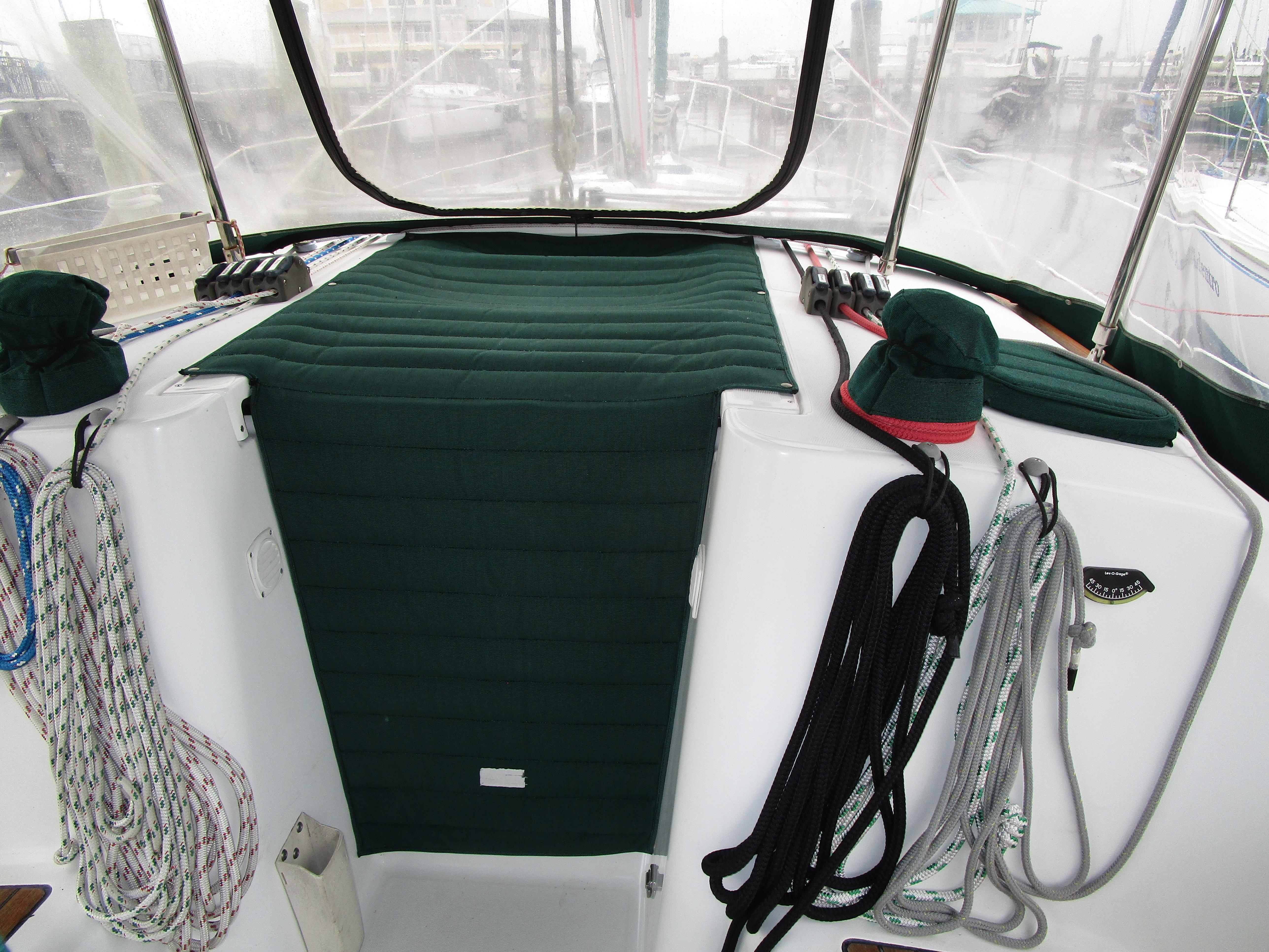 34' Beneteau, Listing Number 100917296, - Photo No. 22