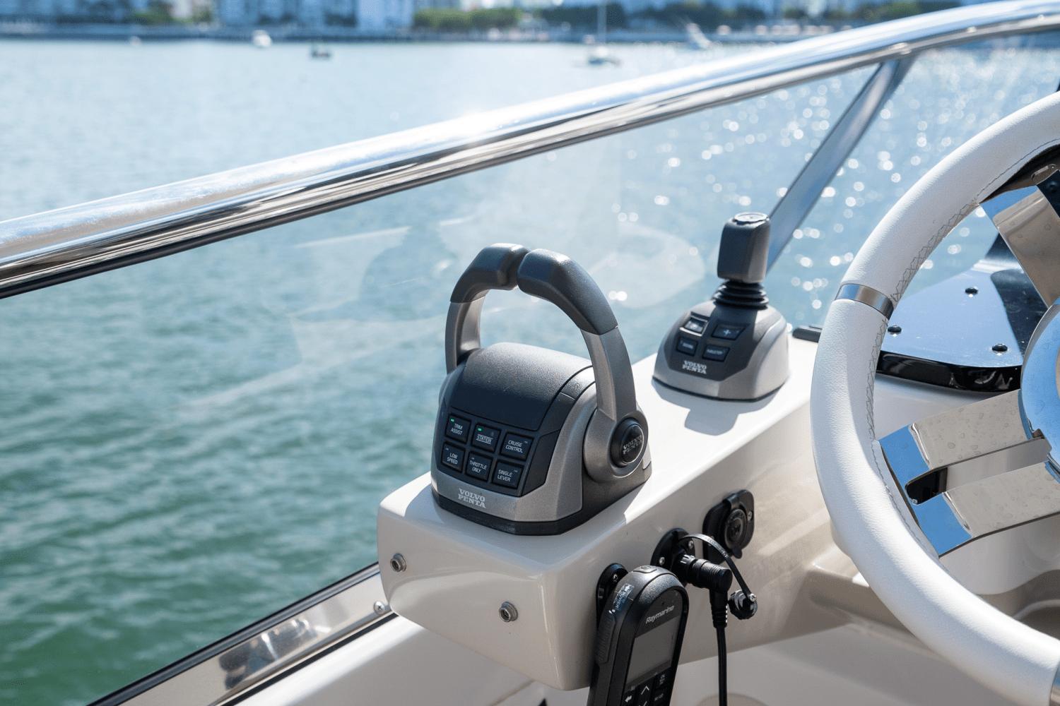 2023-azimut-60-fly-power-9124544-978935786-0-220520250720-58