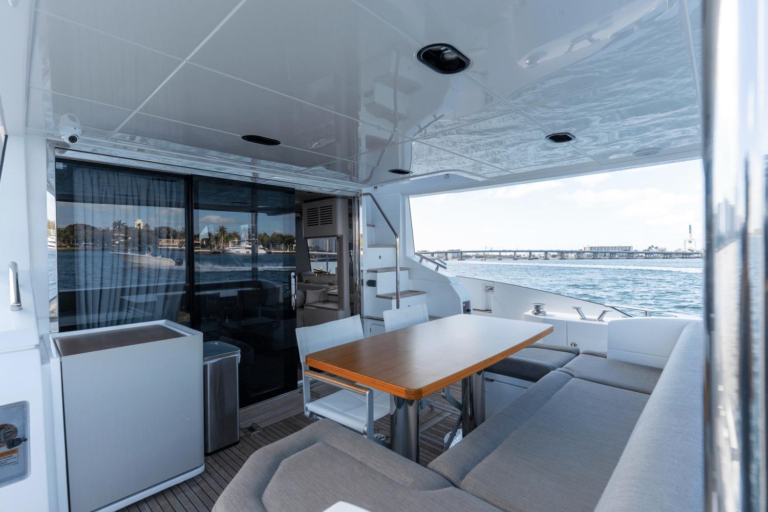 2023-azimut-60-fly-power-9124544-978935789-0-220520250719-35