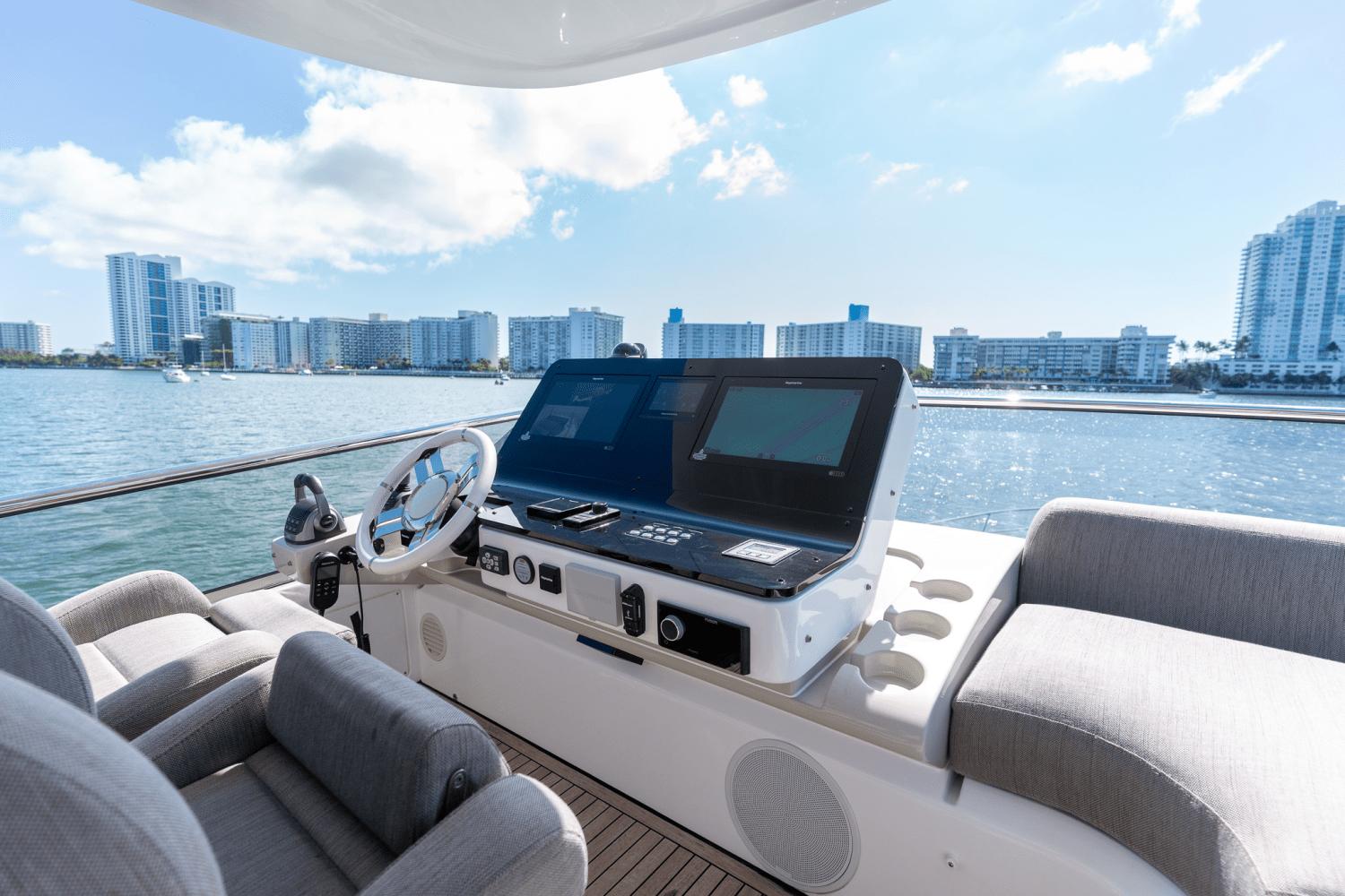 2023-azimut-60-fly-power-9124544-978935790-0-220520250719-43
