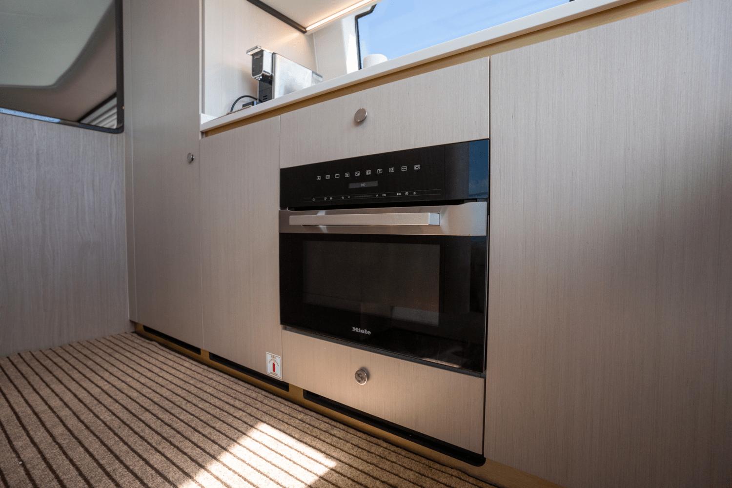 2023-azimut-60-fly-power-9124544-978935842-0-220520250721-98