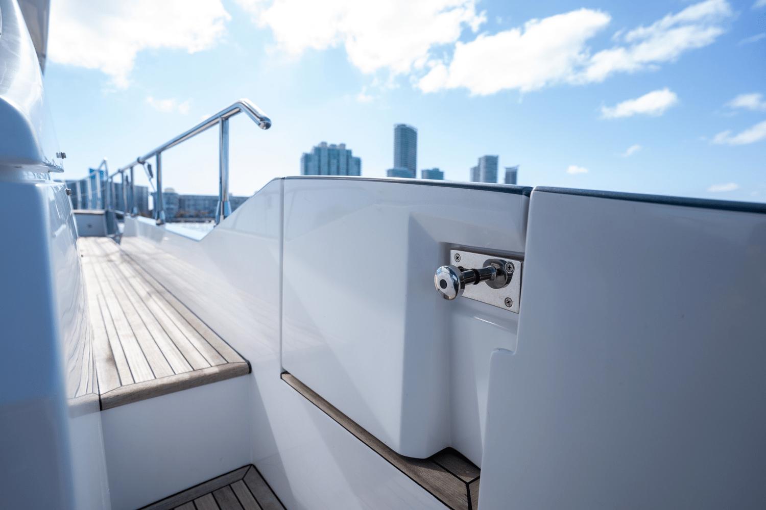 2023-azimut-60-fly-power-9124544-978935849-0-220520250719-39
