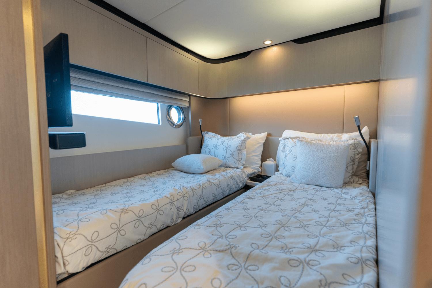 2023-azimut-60-fly-power-9124544-978935880-0-220520250721-97