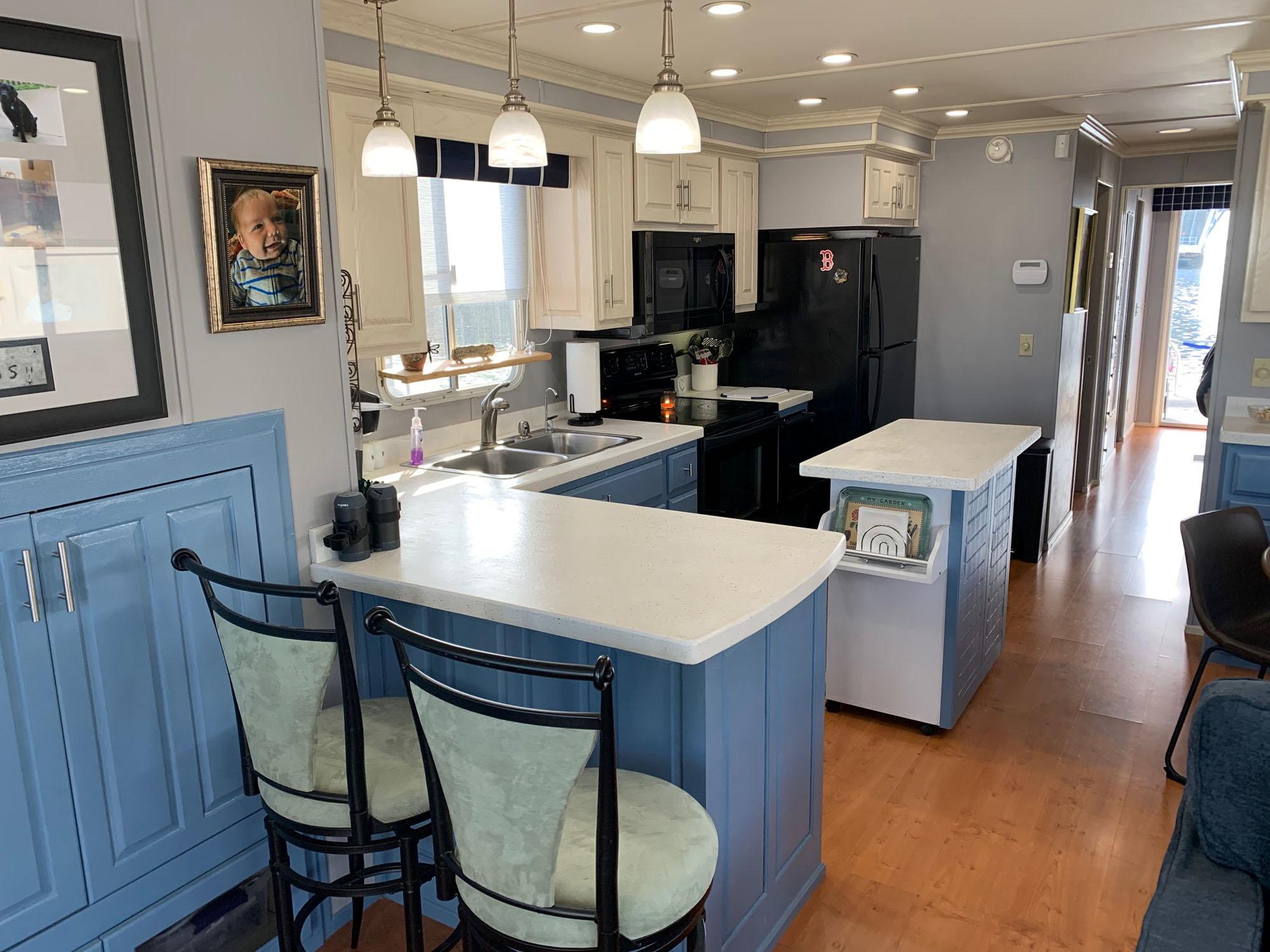 Breakfast Bar
