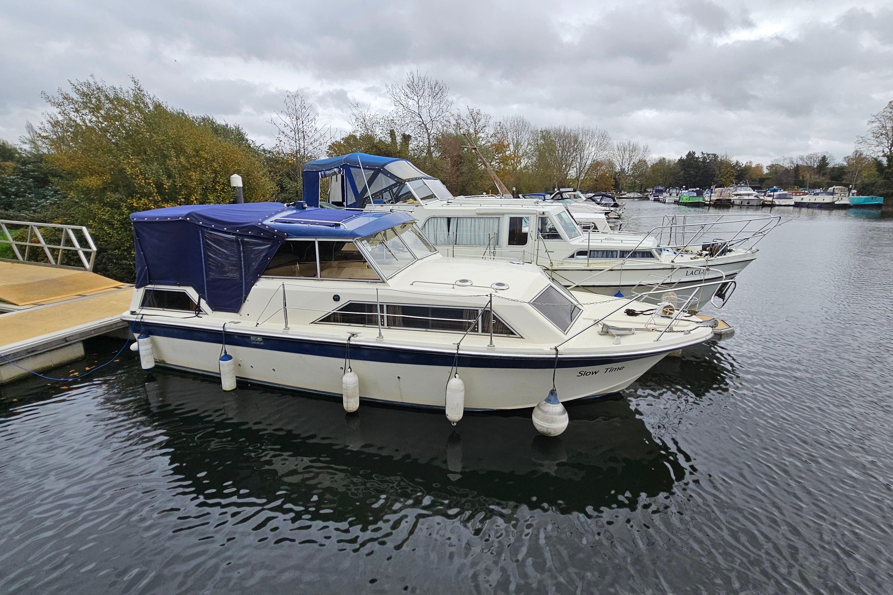 1983 Fairline Mirage 29 Aft Cabin