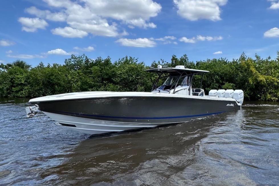 2015 Nor-Tech 390 Sport