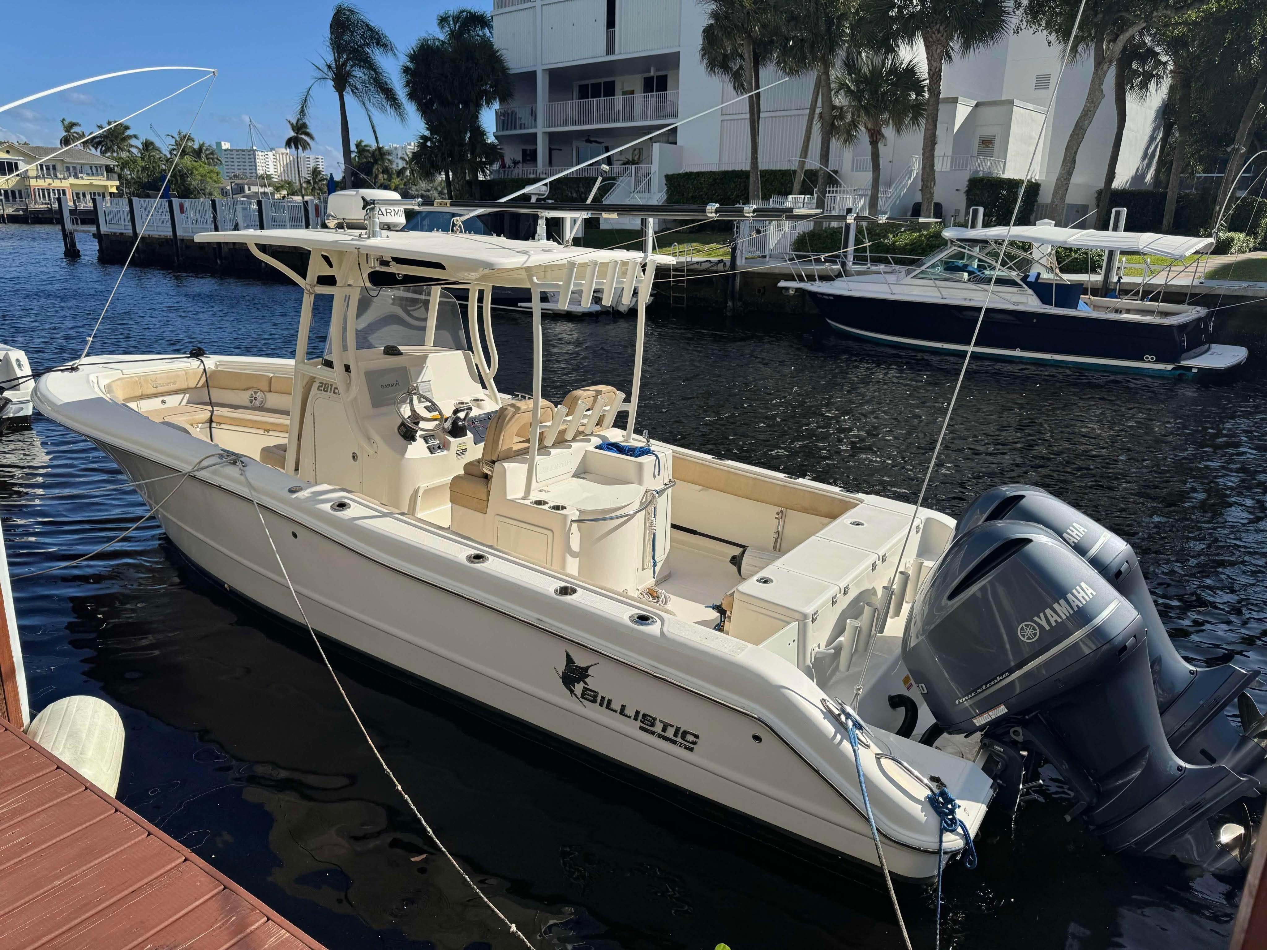 2018-key-west-billistic-281-center-console-power-9744554-20250402075518767-1_XLARGE