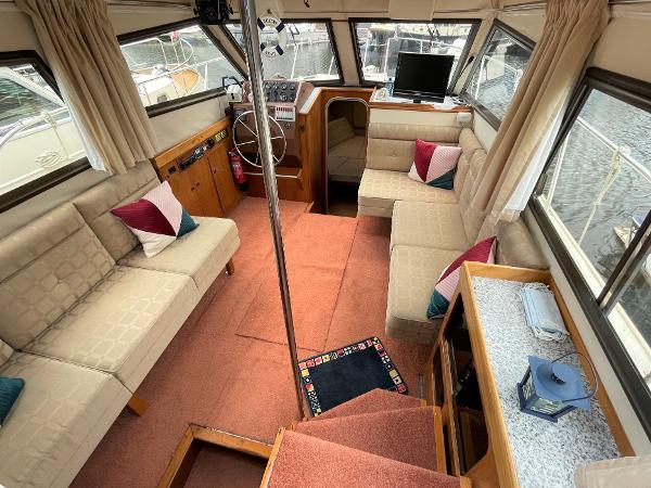 1984 Birchwood 31 Commodore