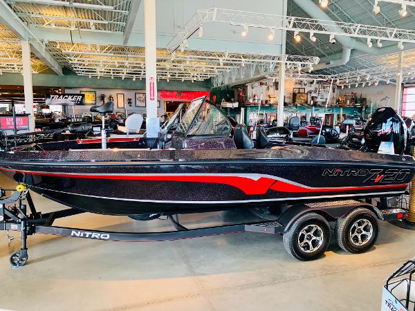 2020 Nitro boat for sale, model of the boat is ZV20 & Image # 2 of 58