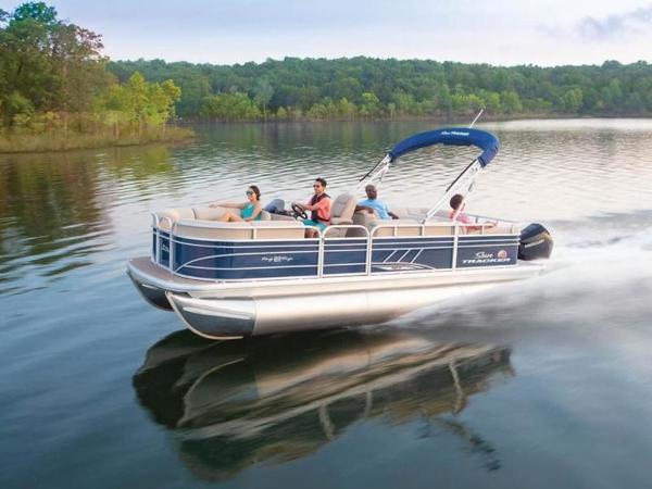 2022 Sun Tracker boat for sale, model of the boat is PARTY BARGE® 22 RF XP3 & Image # 1 of 63