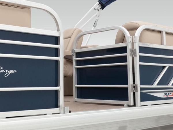 2022 Sun Tracker boat for sale, model of the boat is PARTY BARGE® 22 RF XP3 & Image # 33 of 63