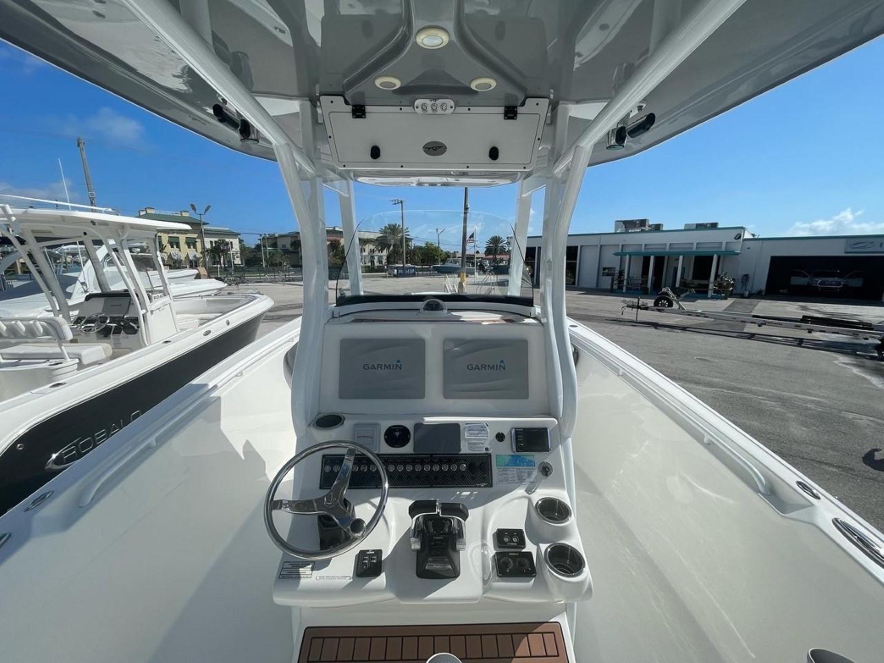 2018 Tidewater 28 280CC - helm