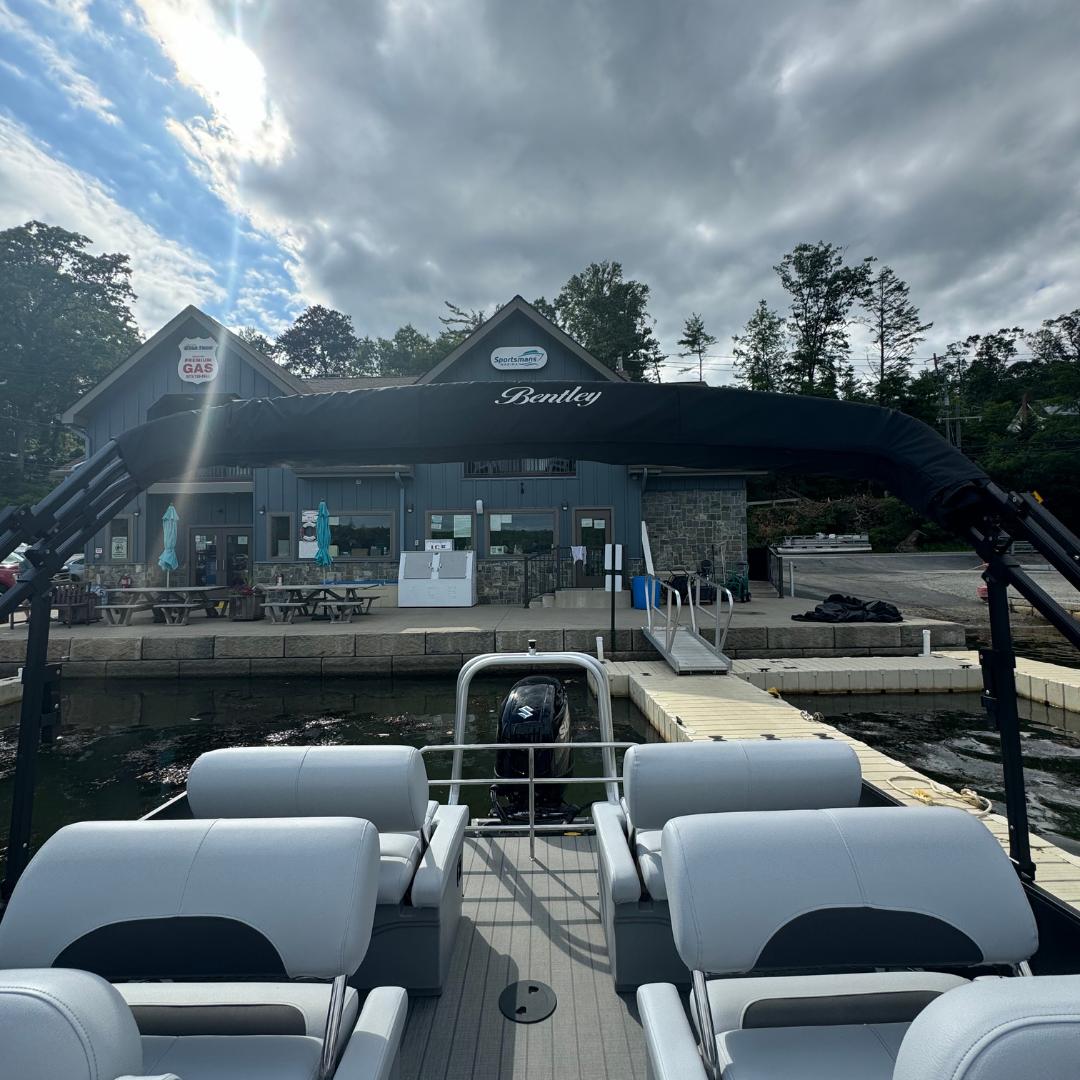 2024 Bentley pontoons Legacy QSB-6