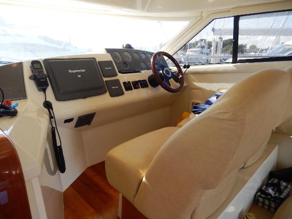 2007 Sealine F42/5