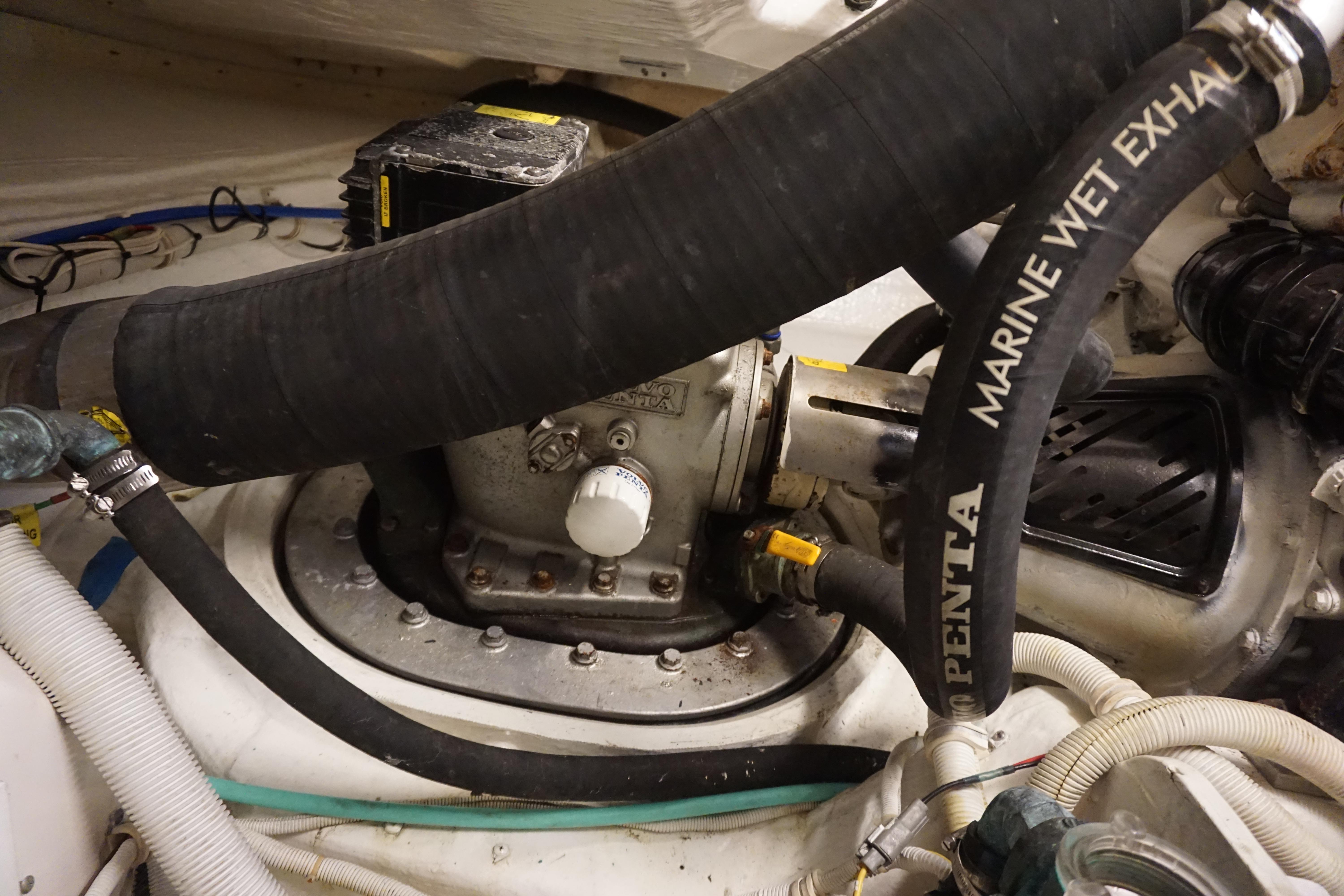 Tiara Yachts-3900 2007-The Pearl AL-US-Engine compartment of 2007 Tiara Yachts 3900 with marine wet exhaust system.-9804631 | Thumbnail