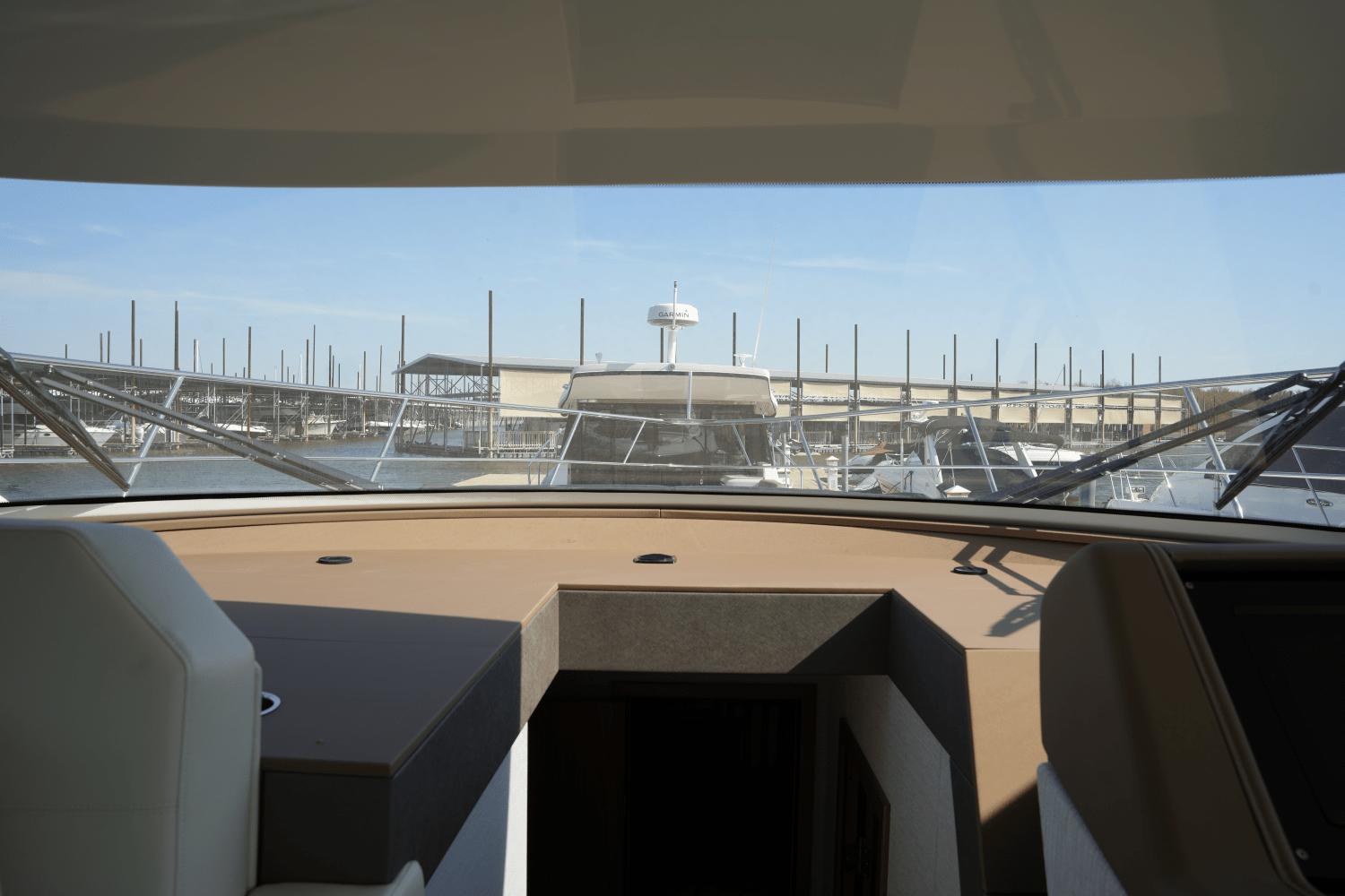 2025-cruisers-yachts-46-cantius-power-9554633-970313946-0-281020241336-7