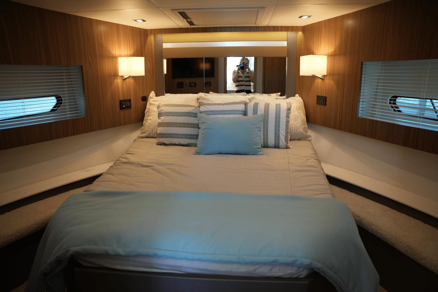 2025-cruisers-yachts-46-cantius-power-9554633-970313959-0-281020241336-20