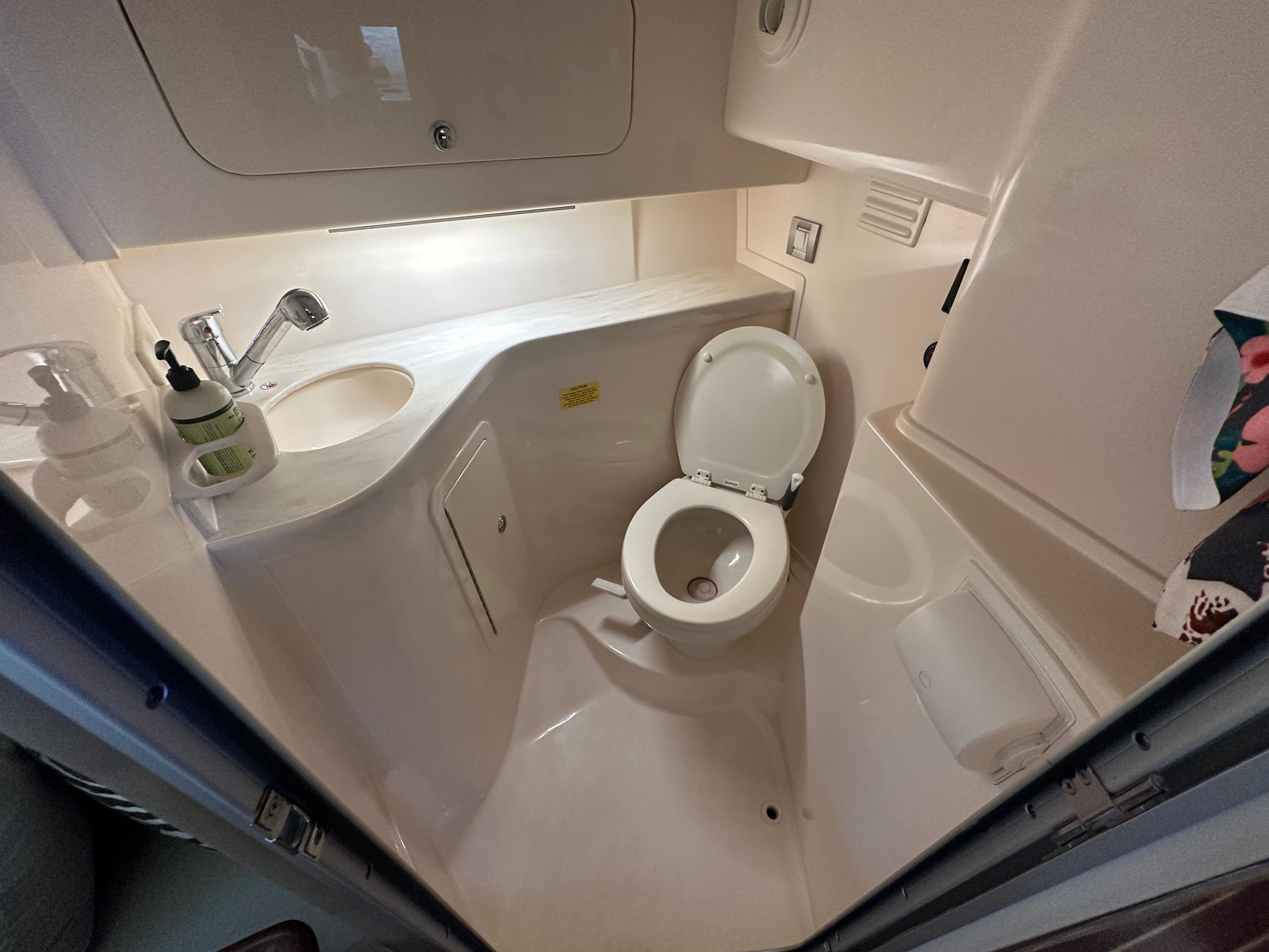 CHUM Yacht Brokers Of Annapolis CHUM Yacht Brokers Of Annapolis