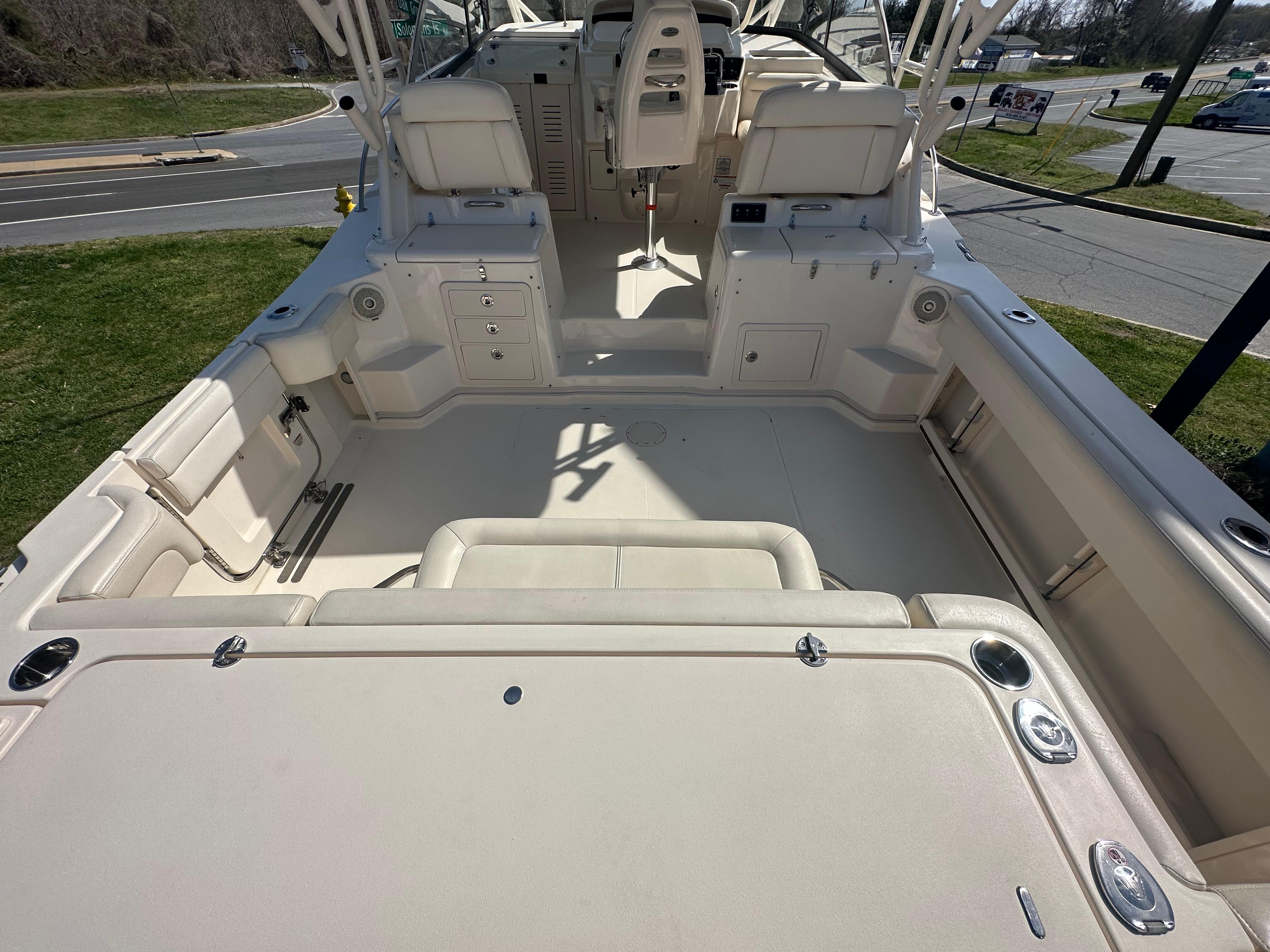 CHUM Yacht Brokers Of Annapolis CHUM Yacht Brokers Of Annapolis