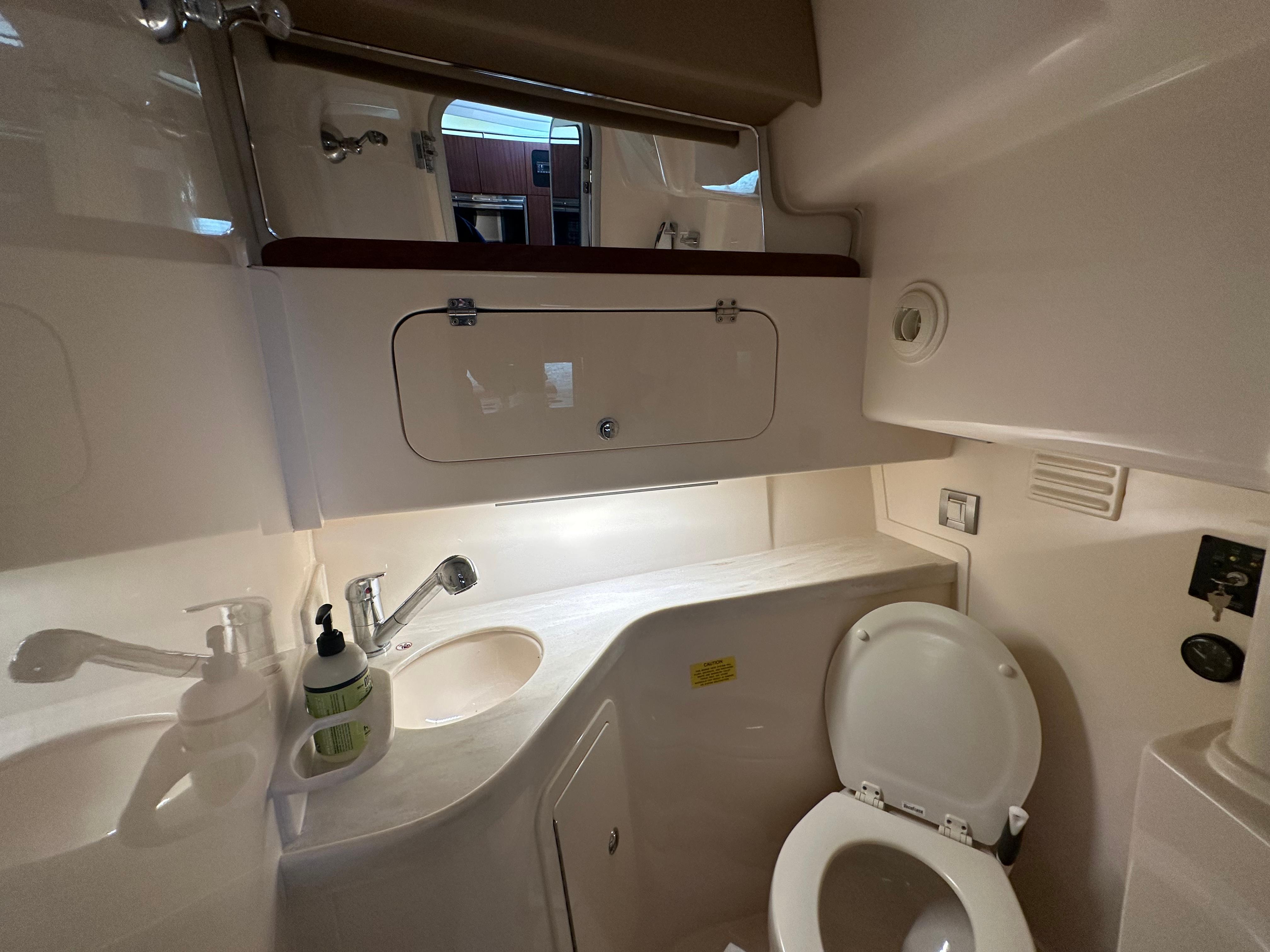 CHUM Yacht Brokers Of Annapolis CHUM Yacht Brokers Of Annapolis