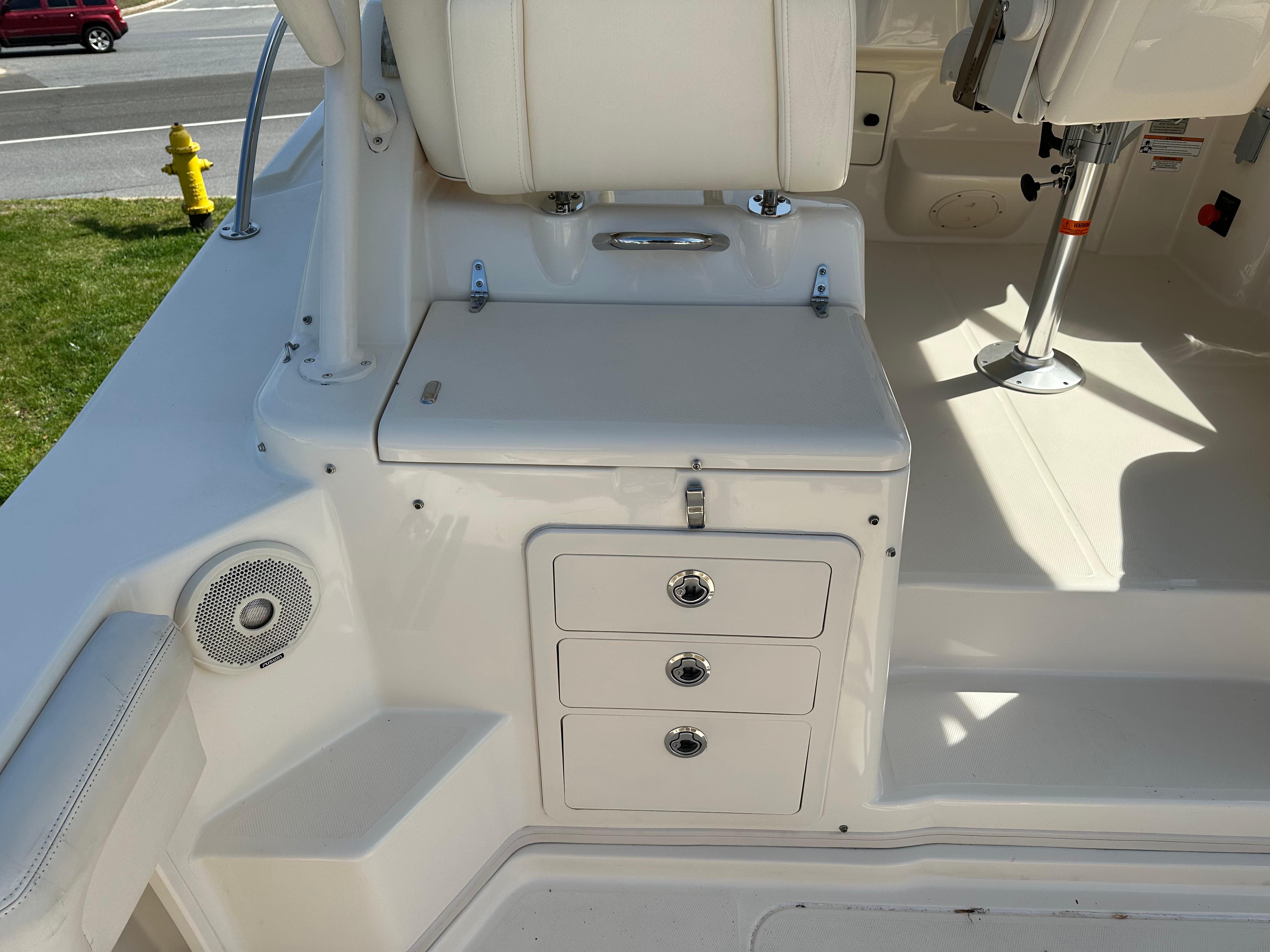 CHUM Yacht Brokers Of Annapolis CHUM Yacht Brokers Of Annapolis