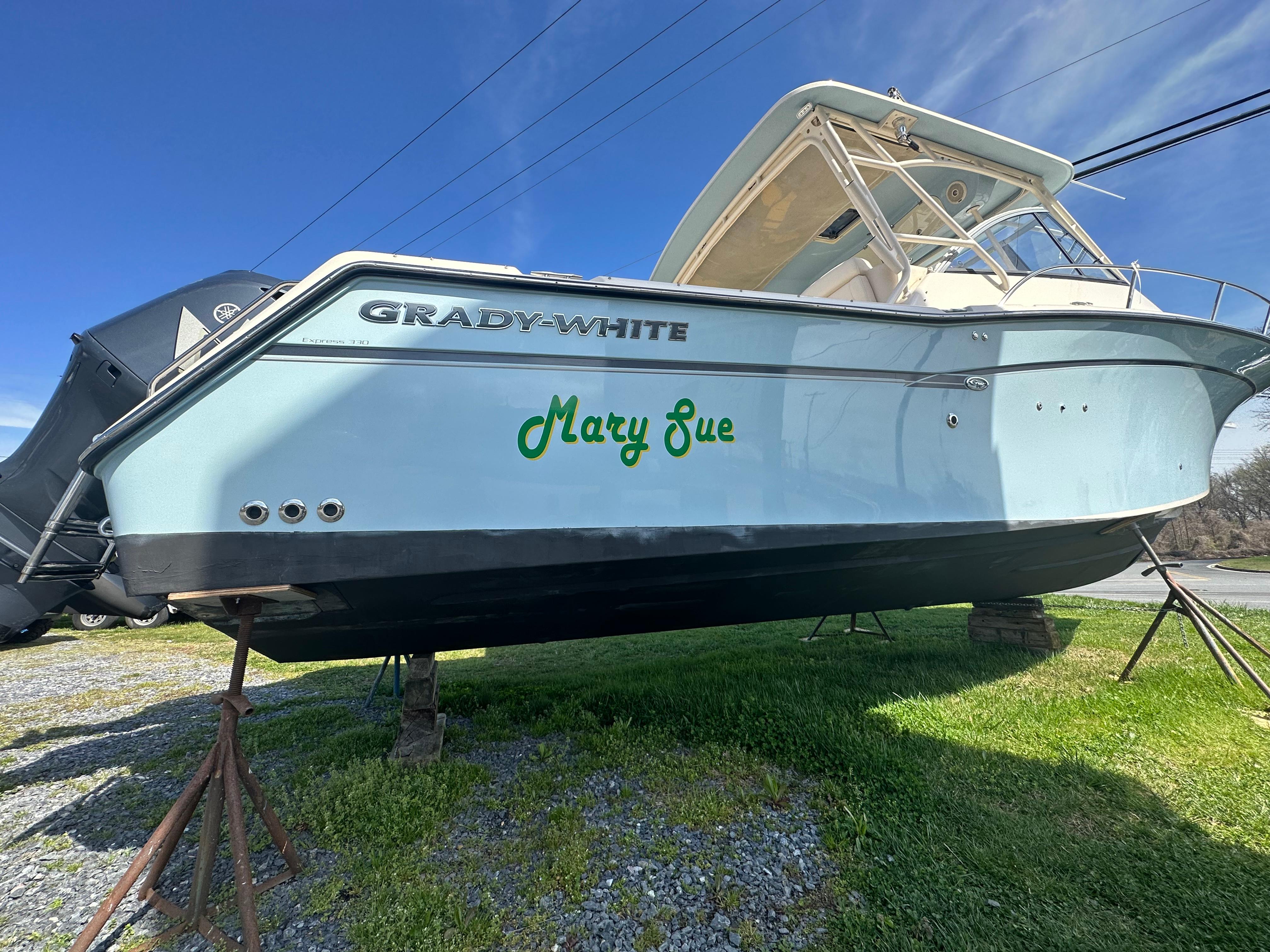 CHUM Yacht Brokers Of Annapolis CHUM Yacht Brokers Of Annapolis