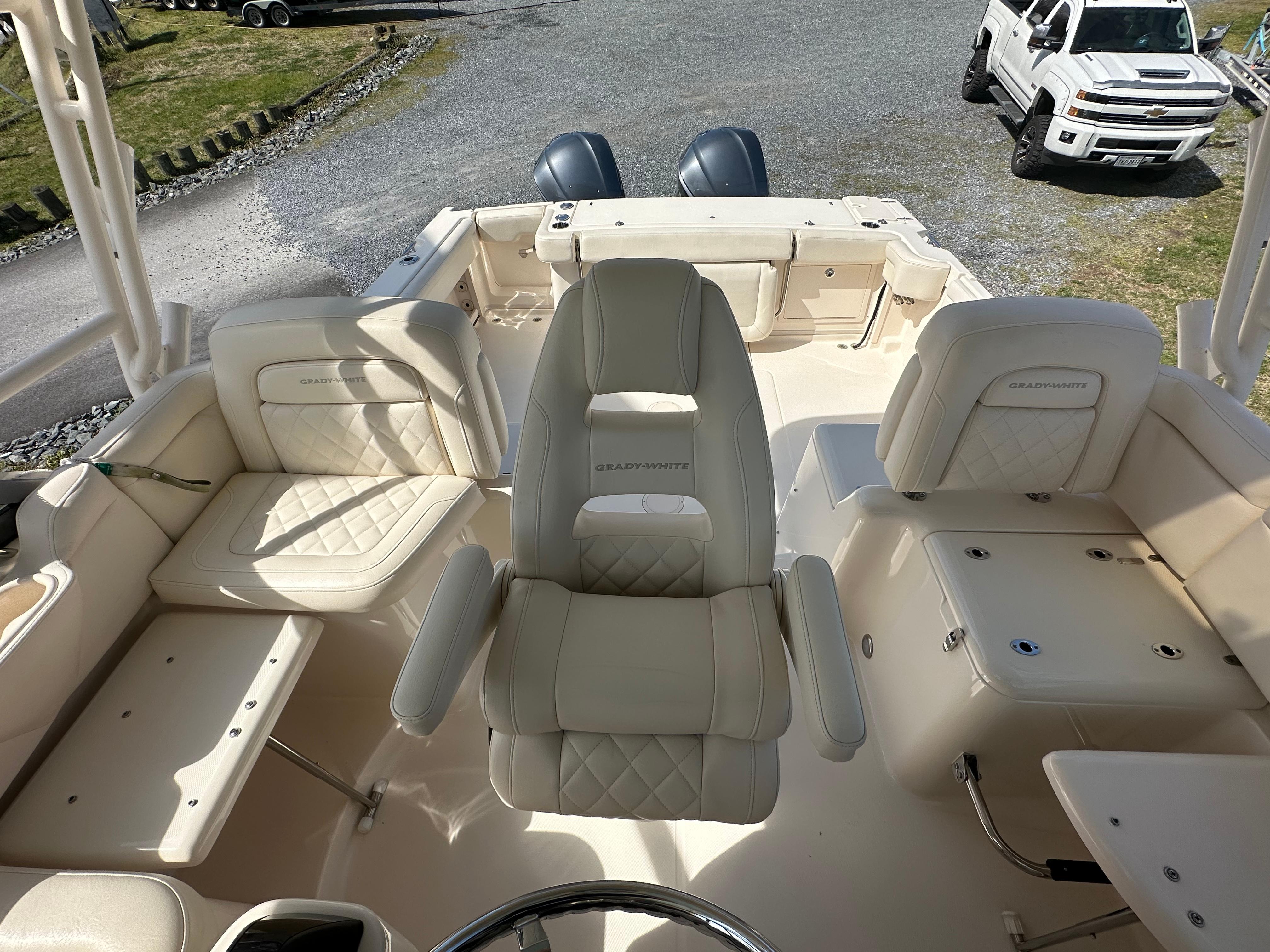 CHUM Yacht Brokers Of Annapolis CHUM Yacht Brokers Of Annapolis