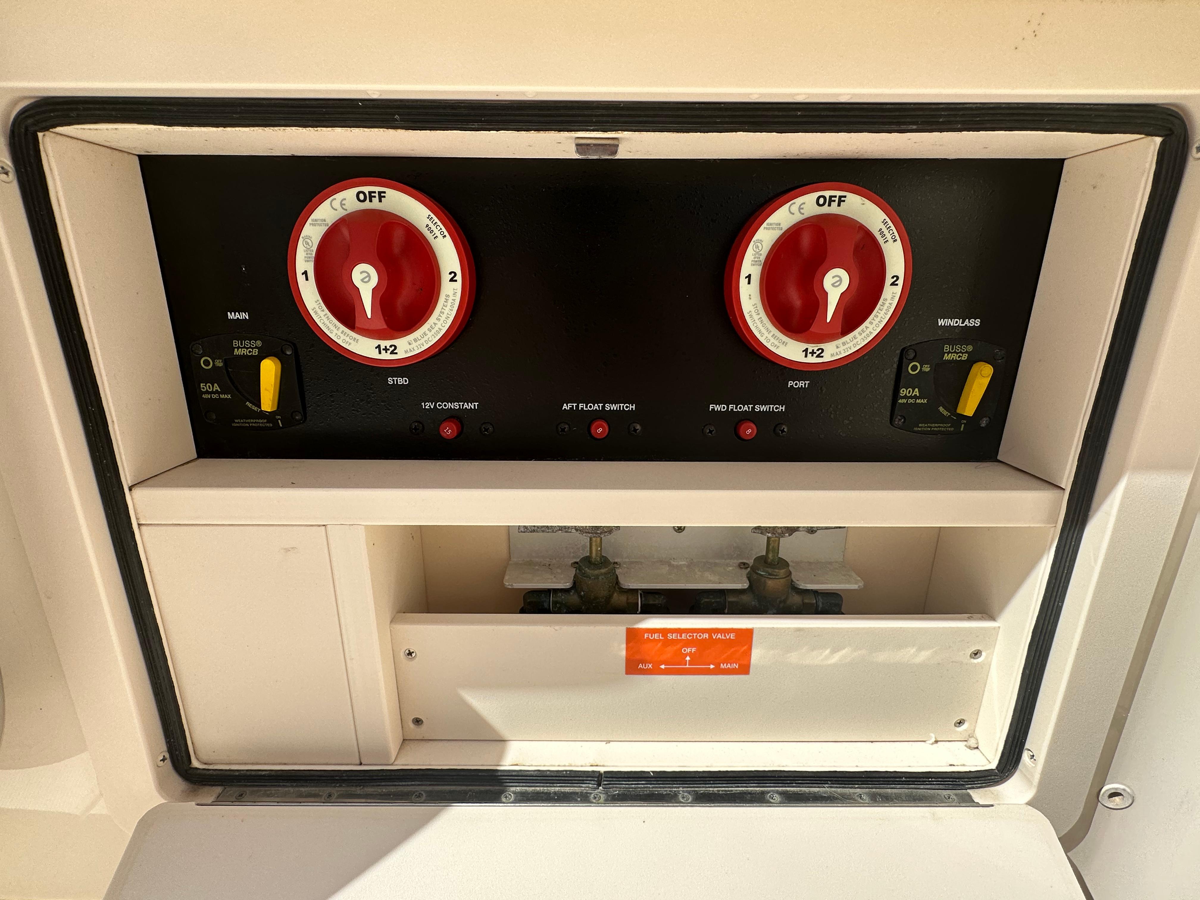 CHUM Yacht Brokers Of Annapolis CHUM Yacht Brokers Of Annapolis