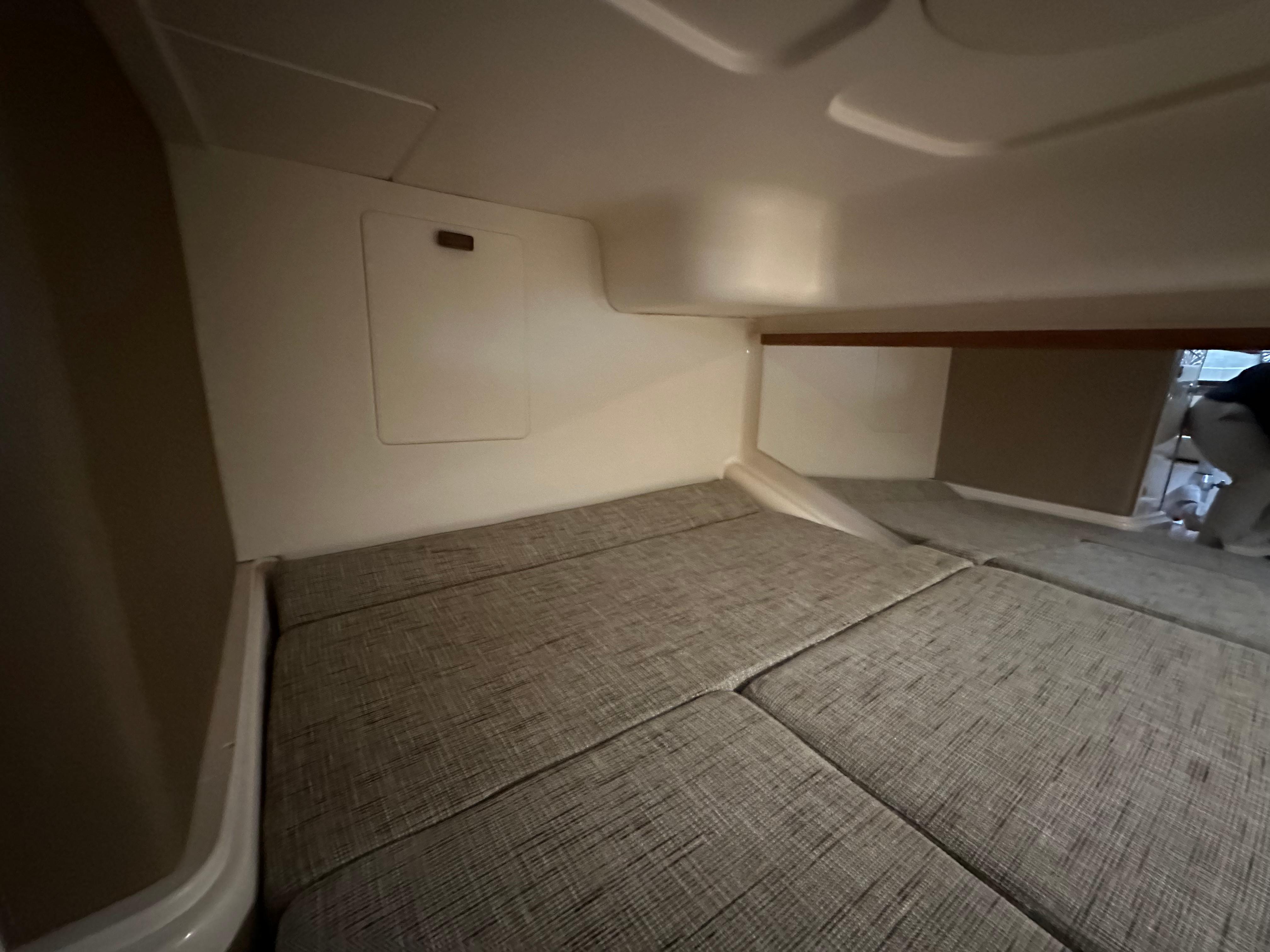 CHUM Yacht Brokers Of Annapolis CHUM Yacht Brokers Of Annapolis