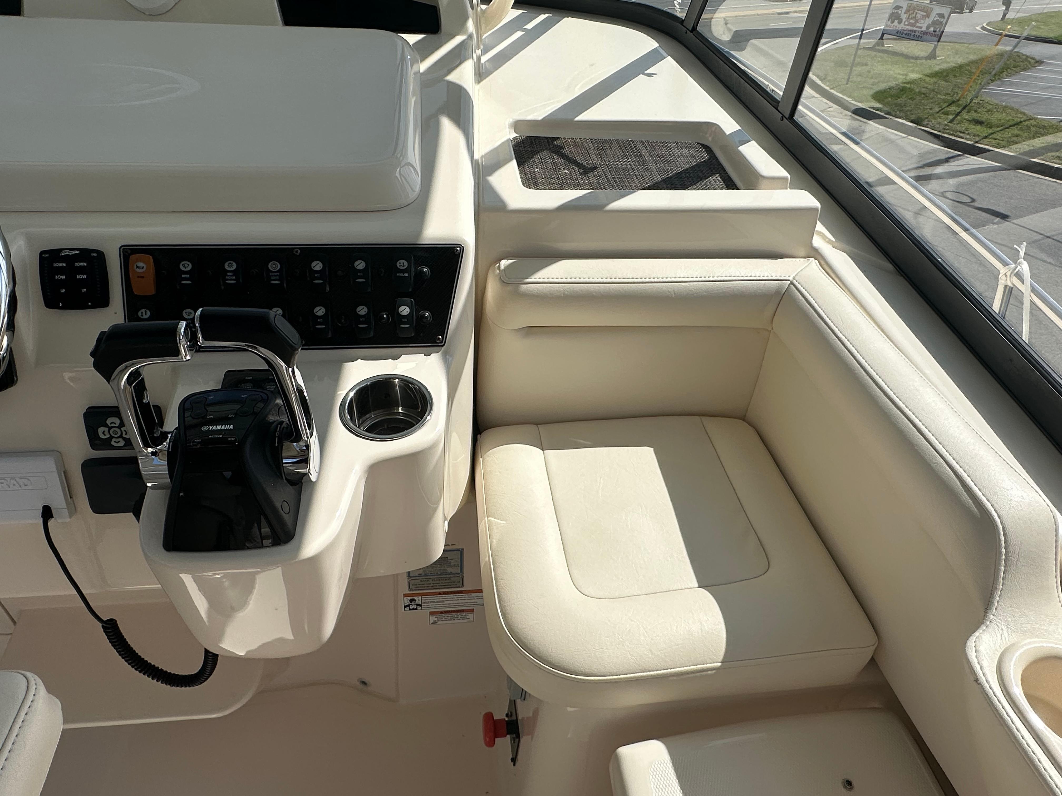 CHUM Yacht Brokers Of Annapolis CHUM Yacht Brokers Of Annapolis