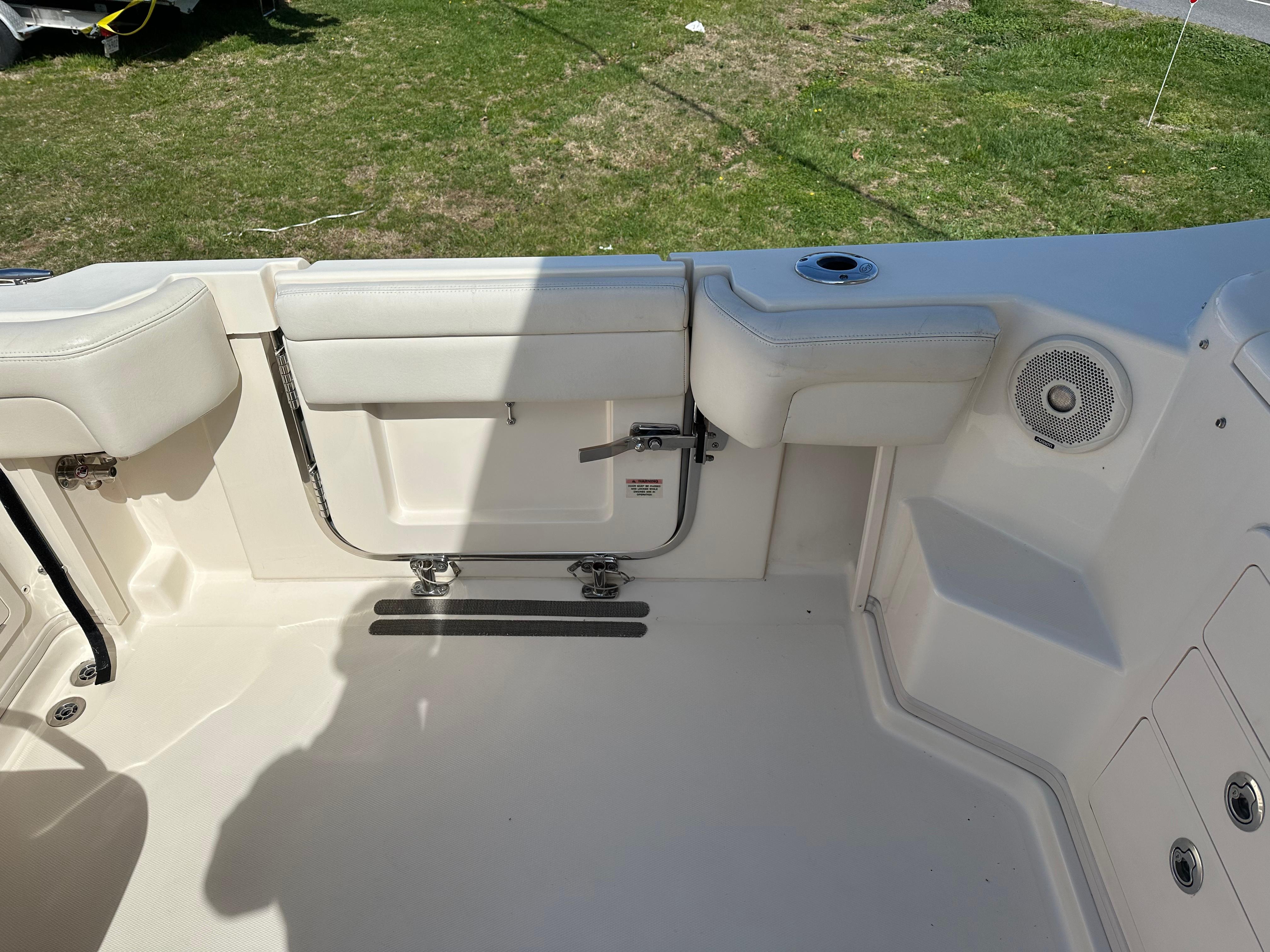 CHUM Yacht Brokers Of Annapolis CHUM Yacht Brokers Of Annapolis