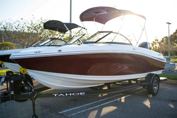 2022 Tahoe boat for sale, model of the boat is 200 S & Image # 3 of 35