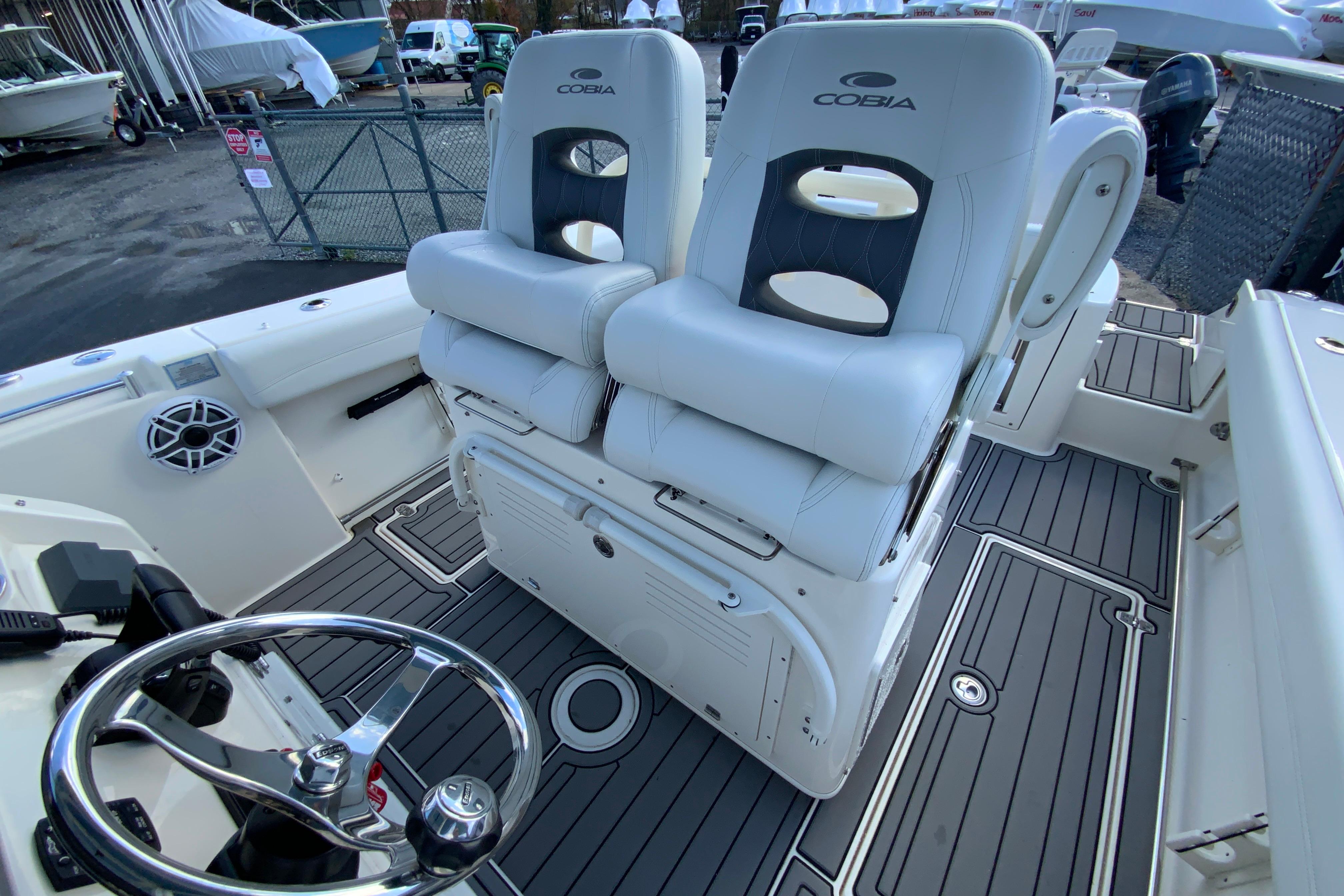 2022 Cobia 280 Center Console-18