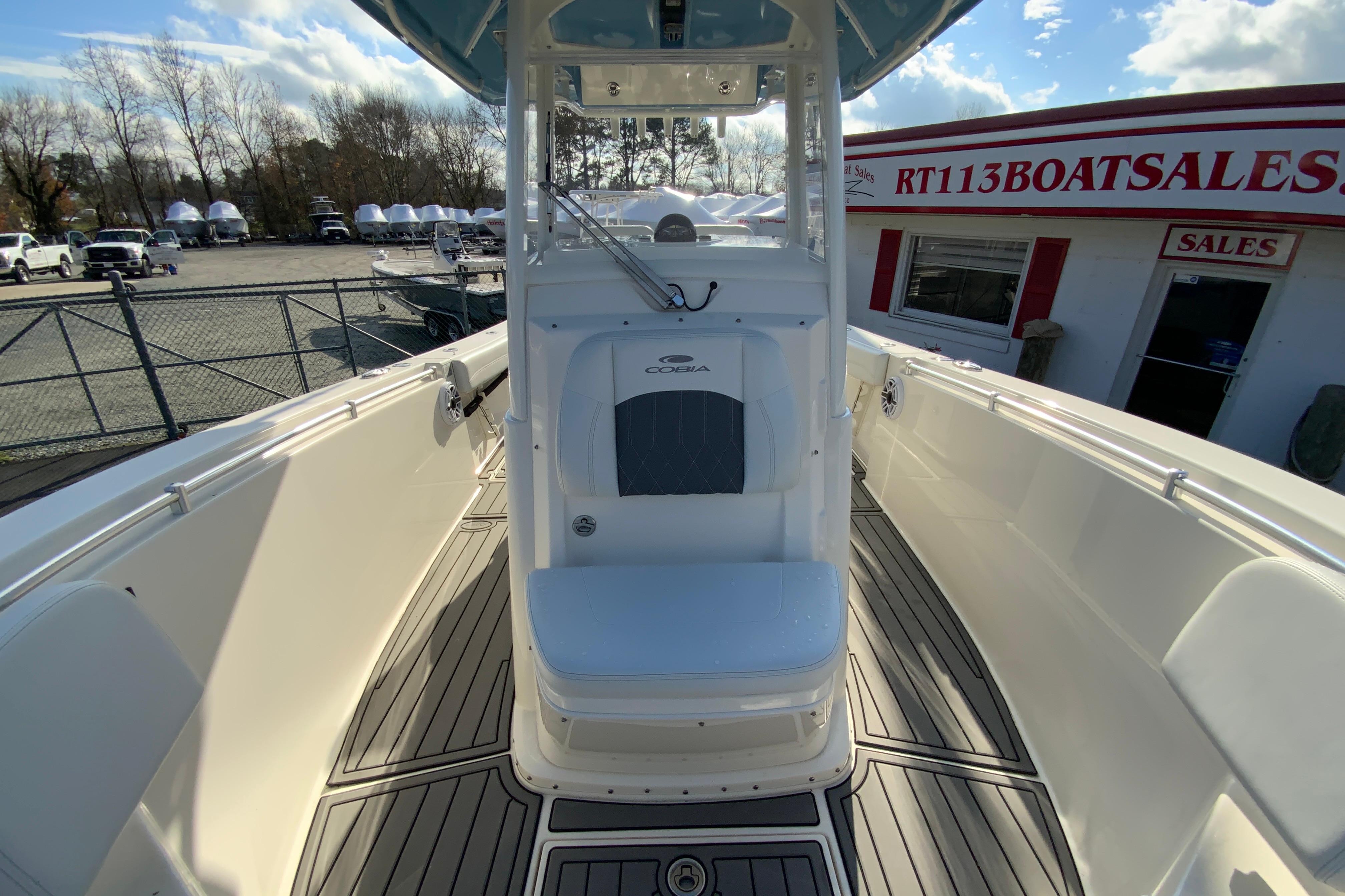 2022 Cobia 280 Center Console-23
