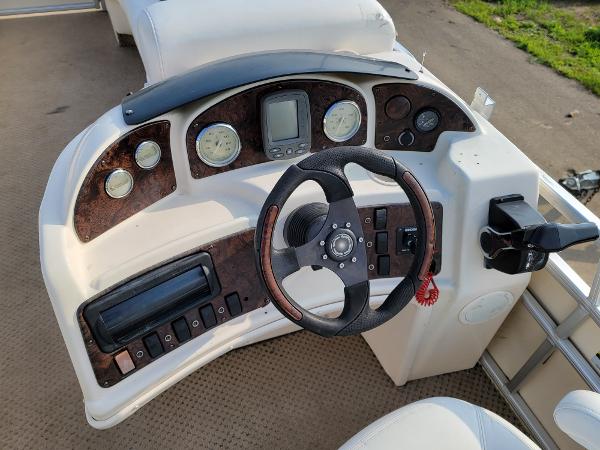 2005 Godfrey Pontoon boat for sale, model of the boat is AquaPatio 220DF & Image # 19 of 20