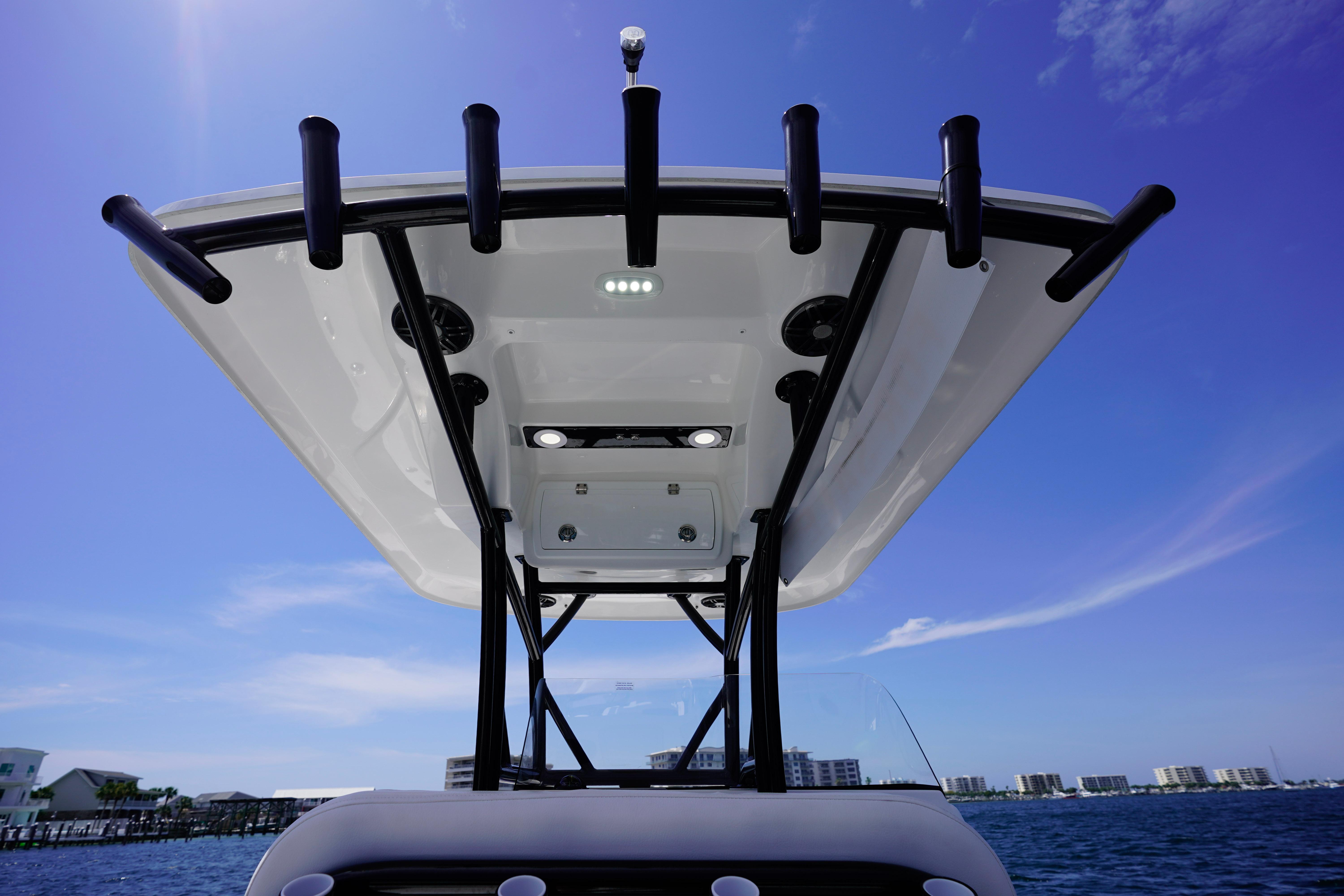 2024-seafox-248-side-console-power-9744643-20250402085854066-1_XLARGE