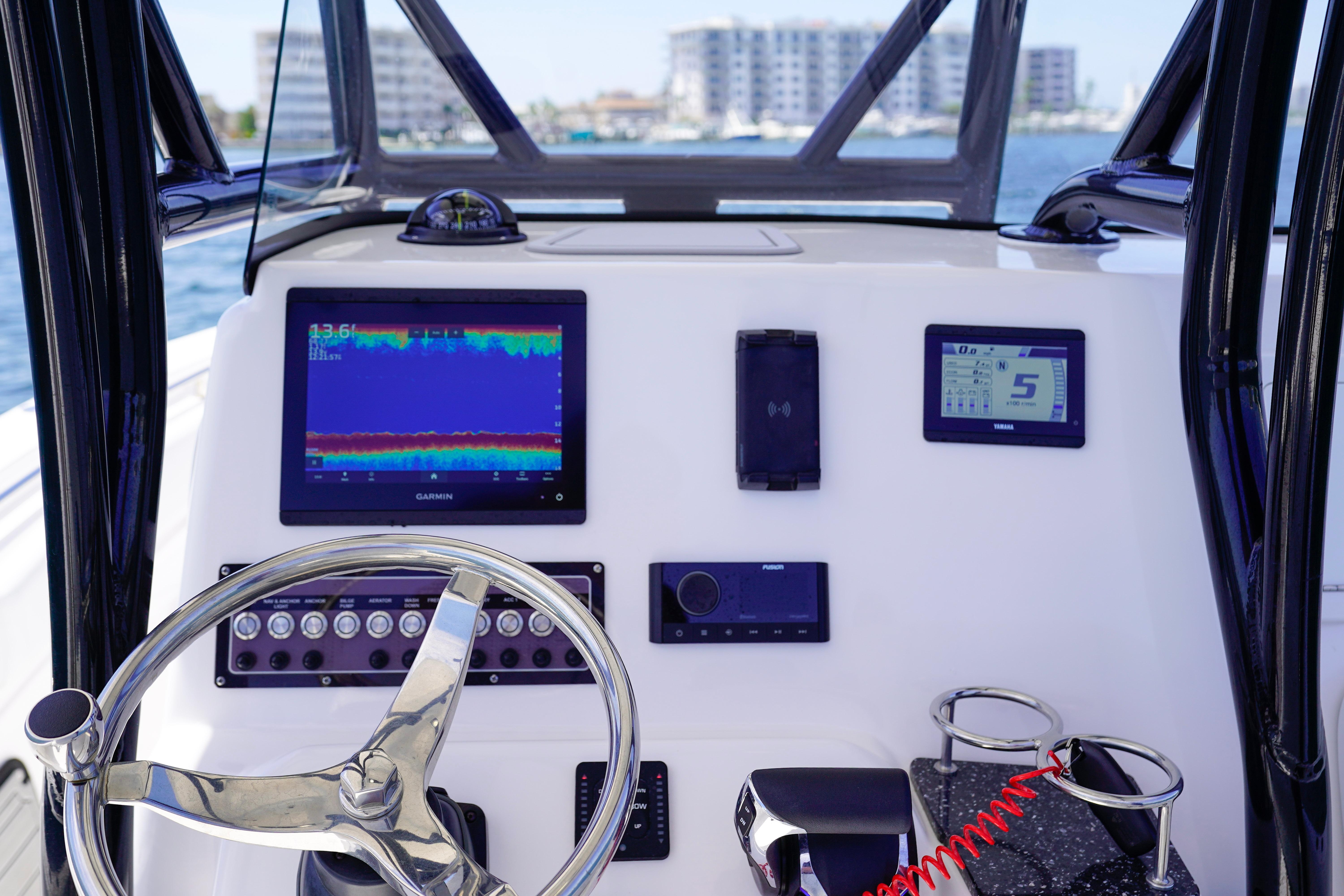 2024-seafox-248-side-console-power-9744643-20250402085904353-1_XLARGE