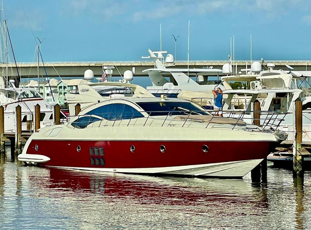 2006 Azimut 68s