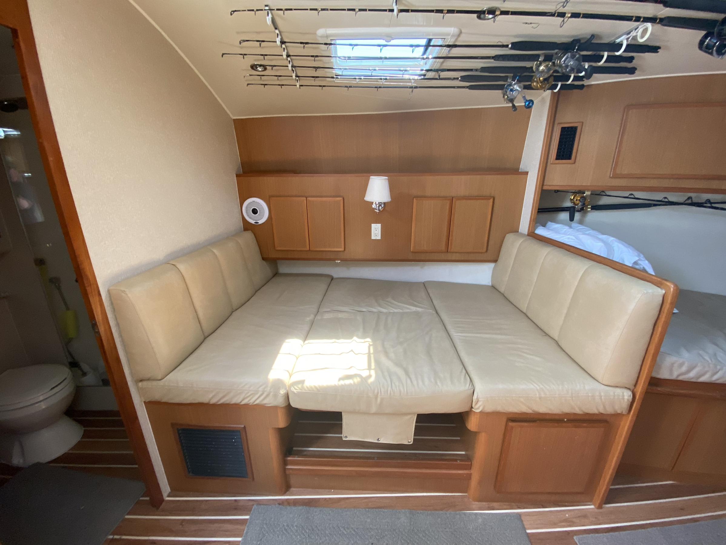 Convertible Dinette