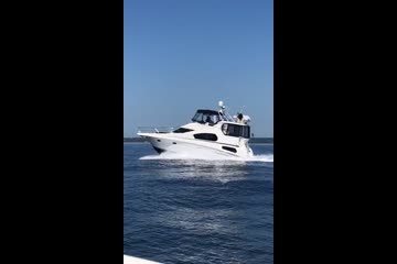 Silverton 39 Motor Yacht video