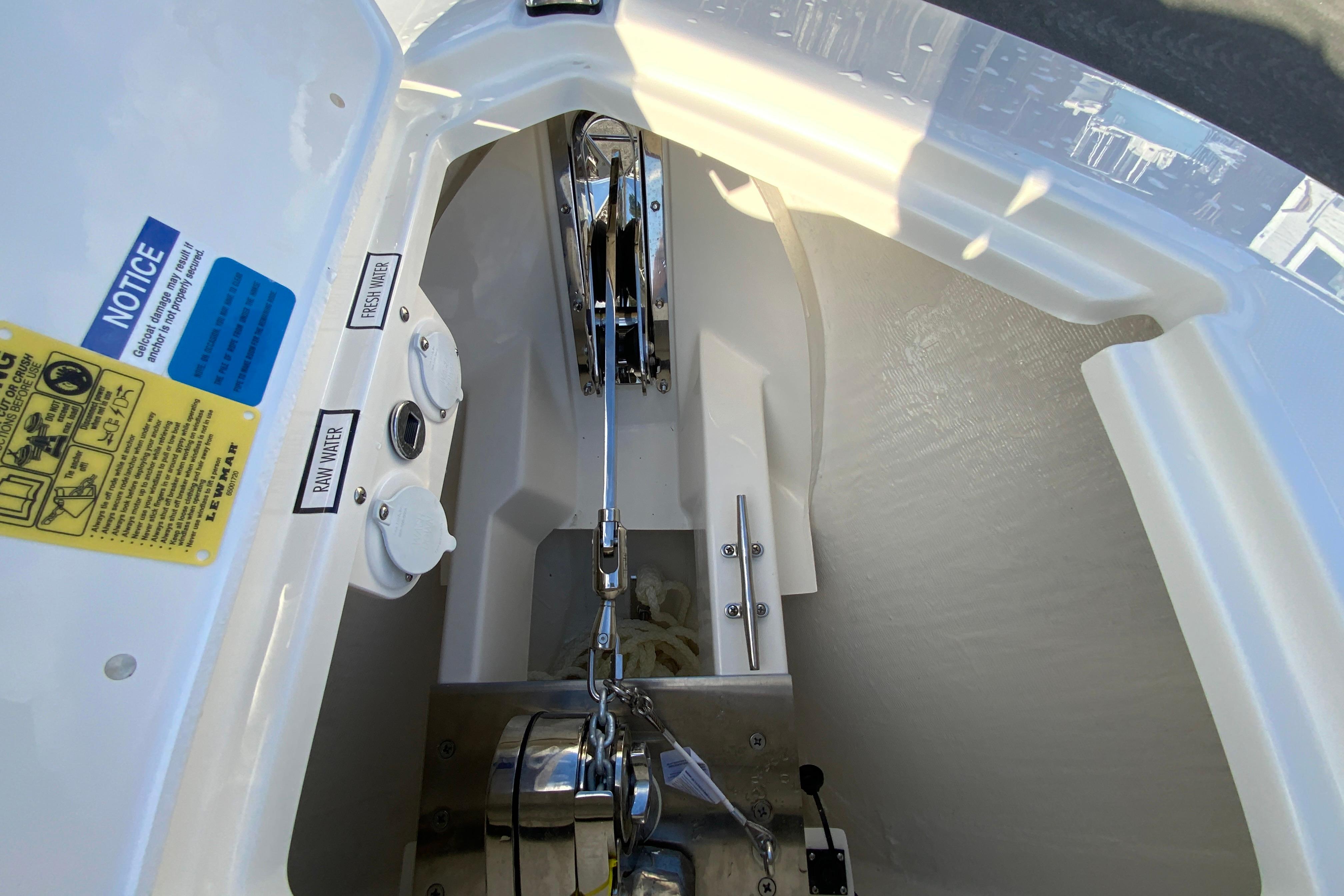 2026 Pursuit DC 326 Dual Console-34