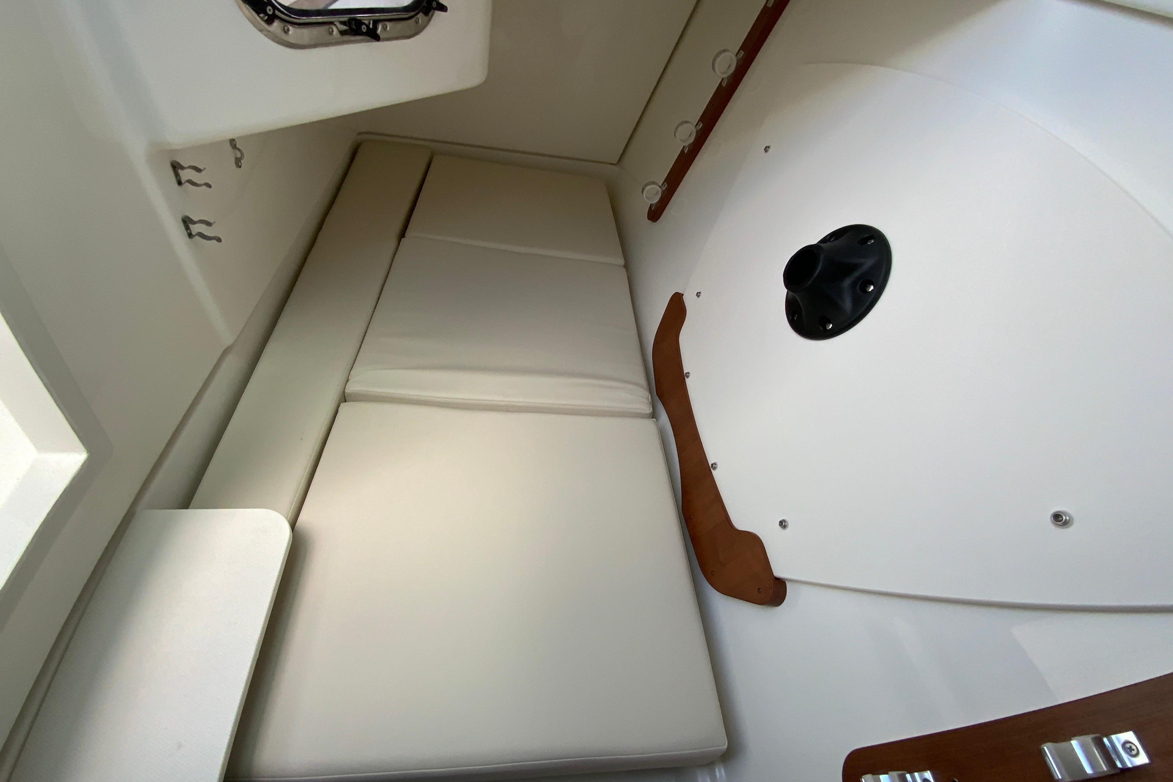 2026 Pursuit DC 326 Dual Console-47