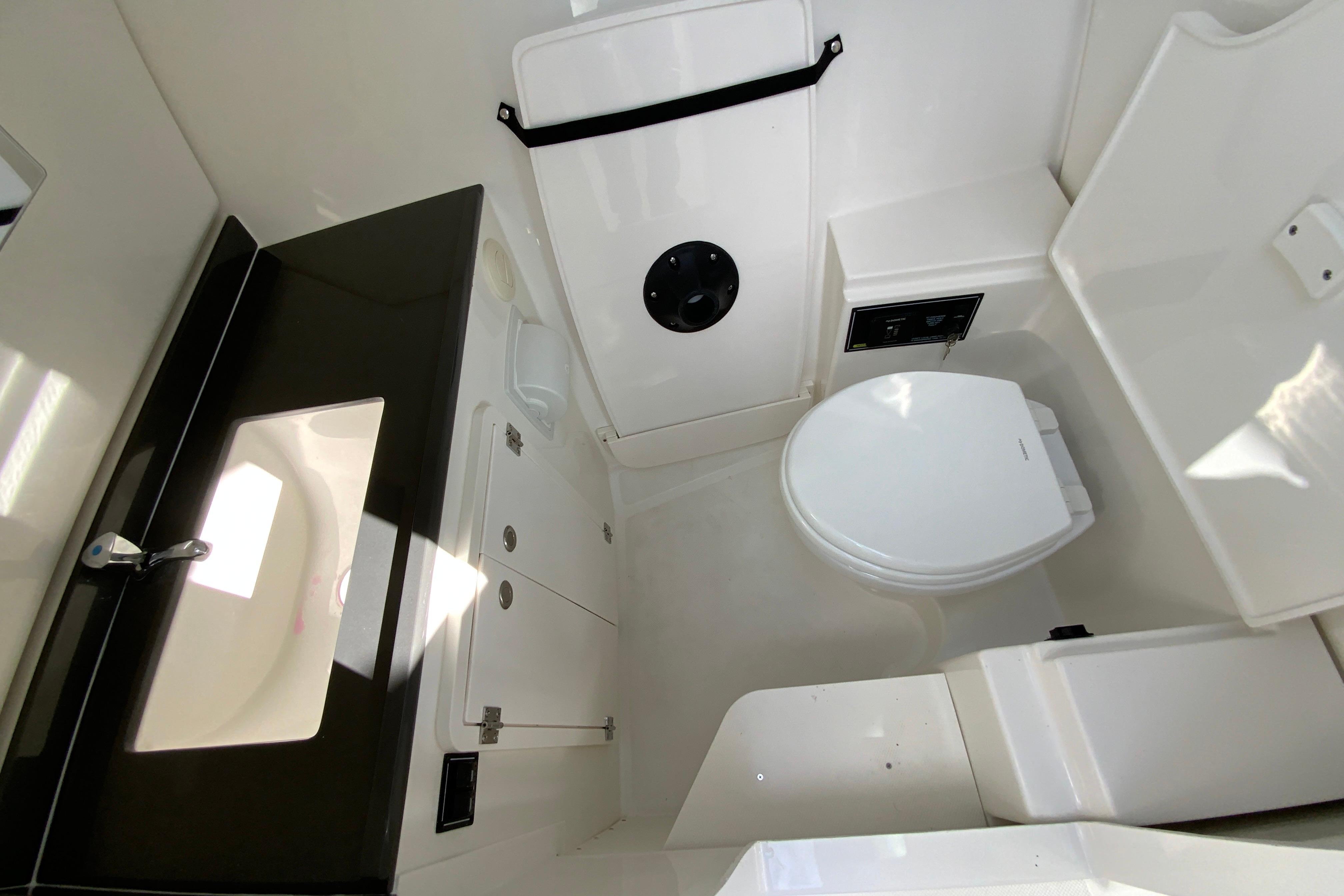 2026 Pursuit DC 326 Dual Console-50